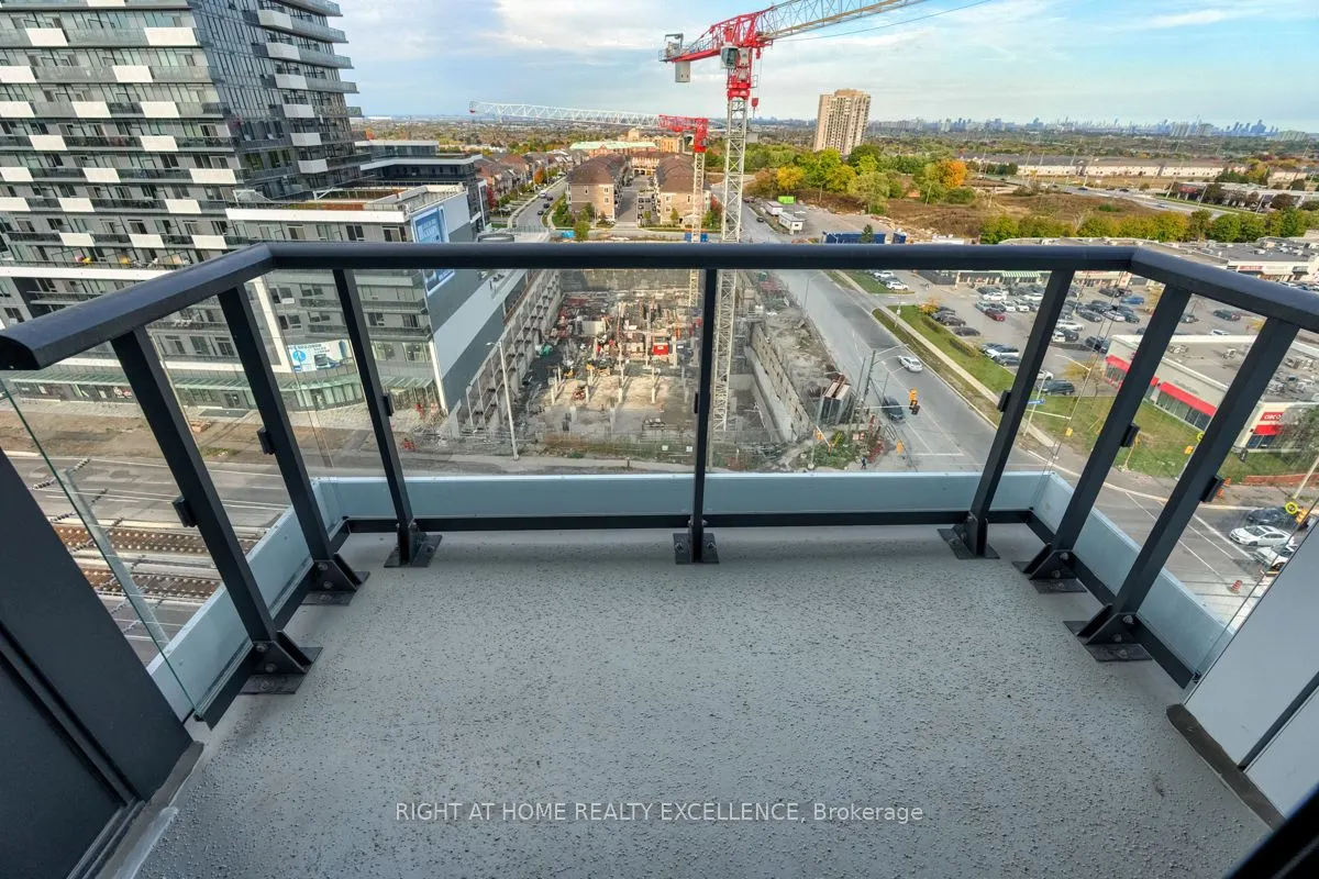 15 Watergarden Drive, #1707