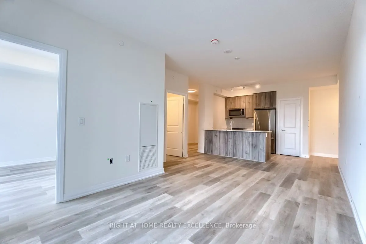 15 Watergarden Drive, #1707