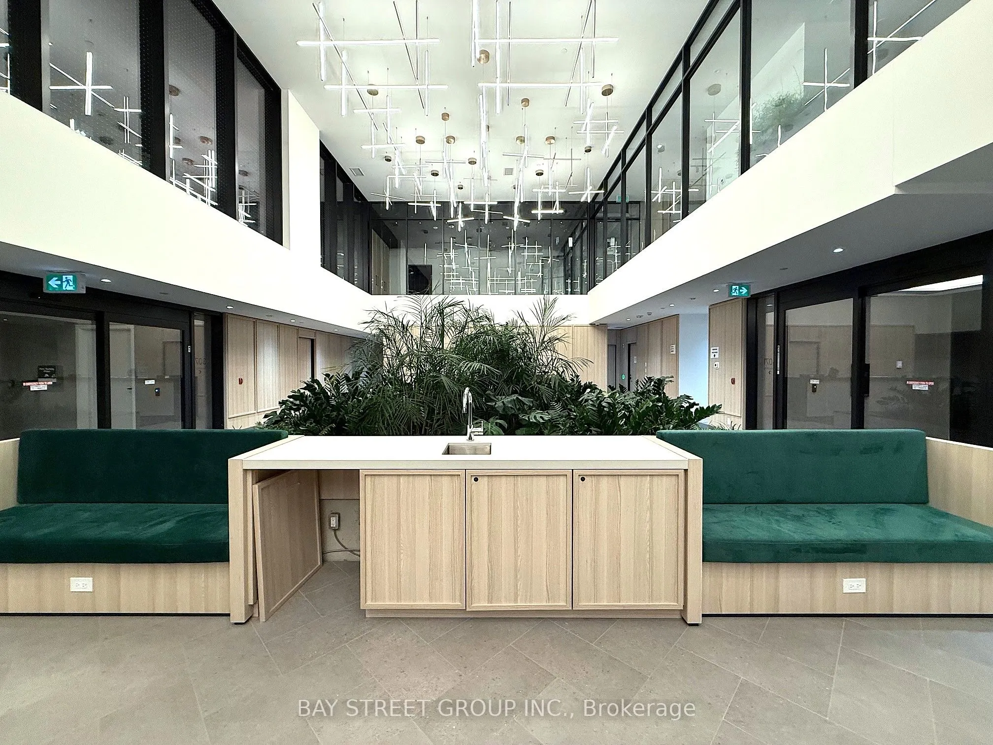 3071 Trafalgar Road, #412