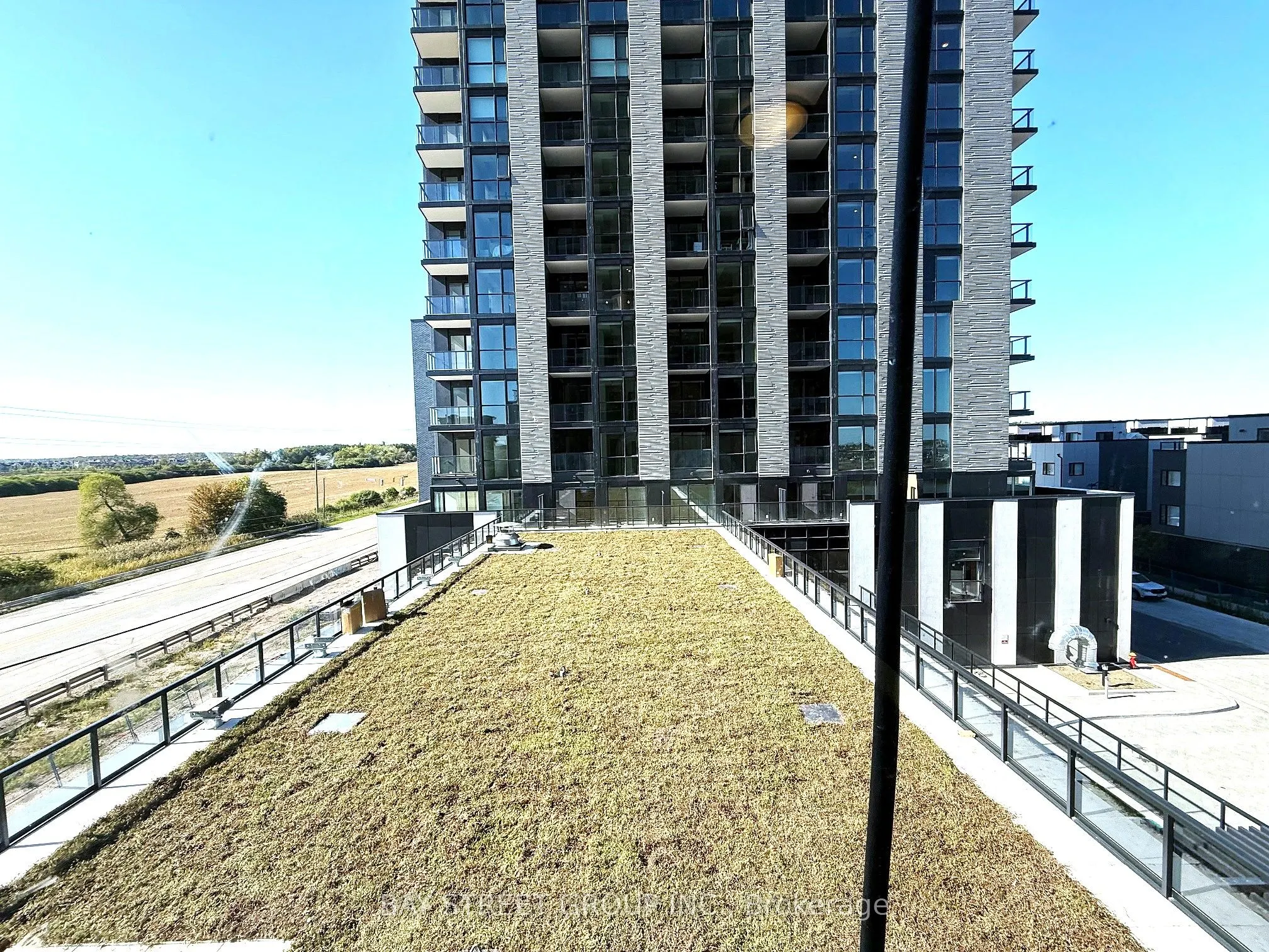 3071 Trafalgar Road, #412