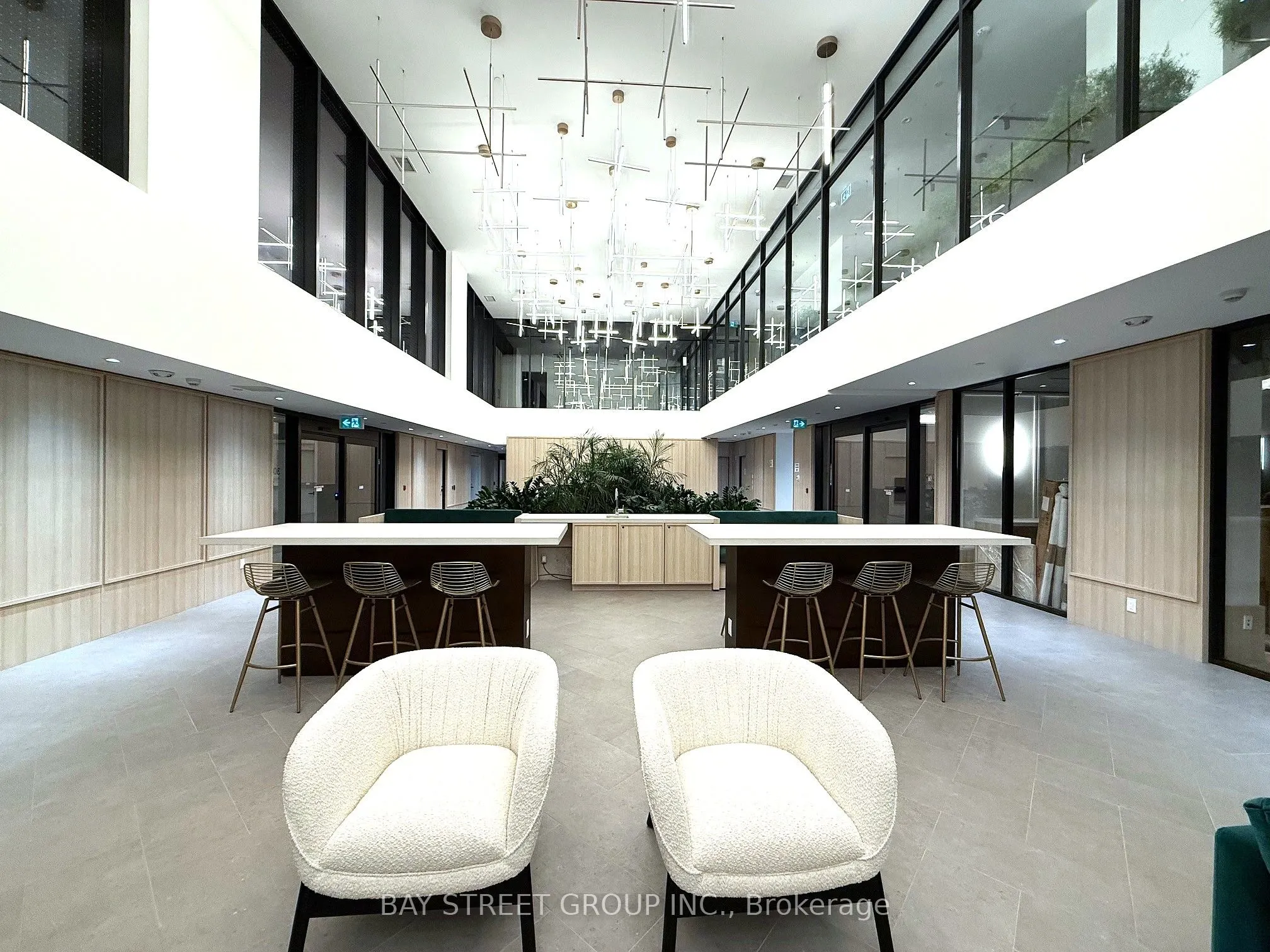 3071 Trafalgar Road, #412