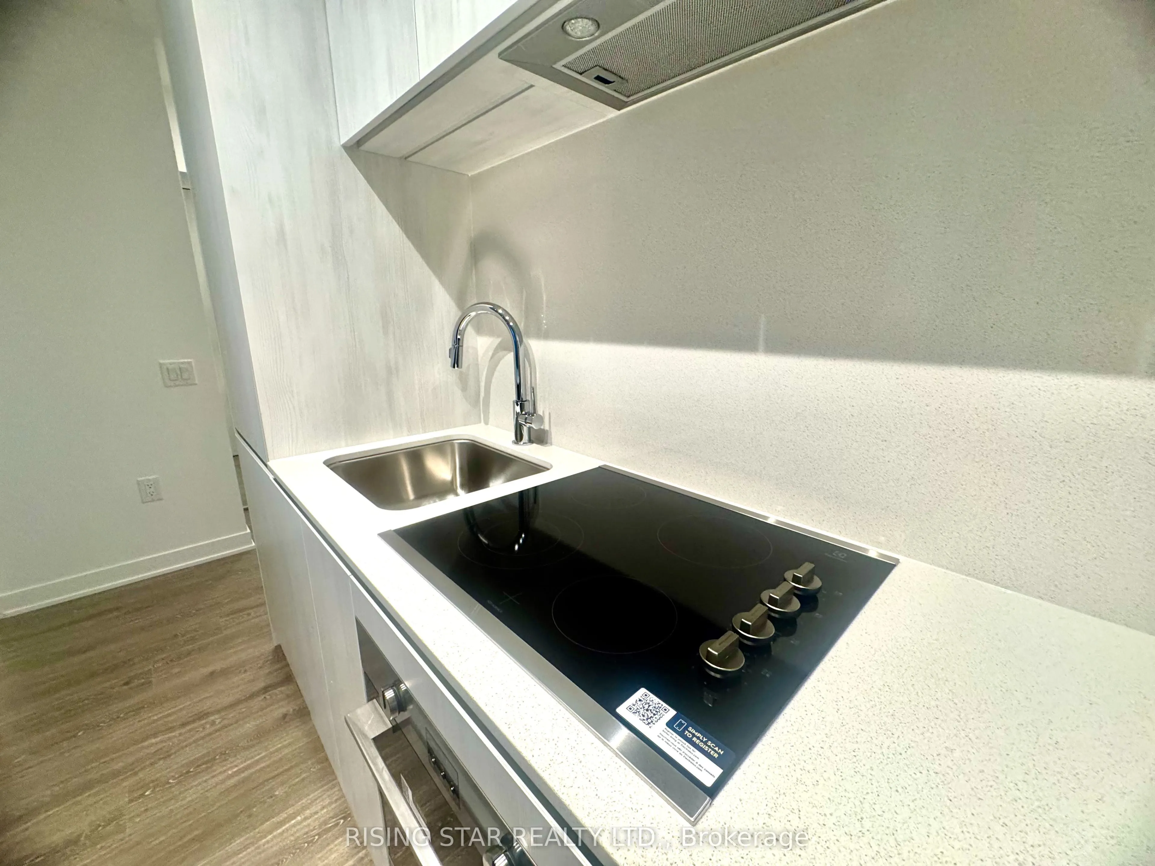 2495 Eglinton Ave Avenue W, #1209