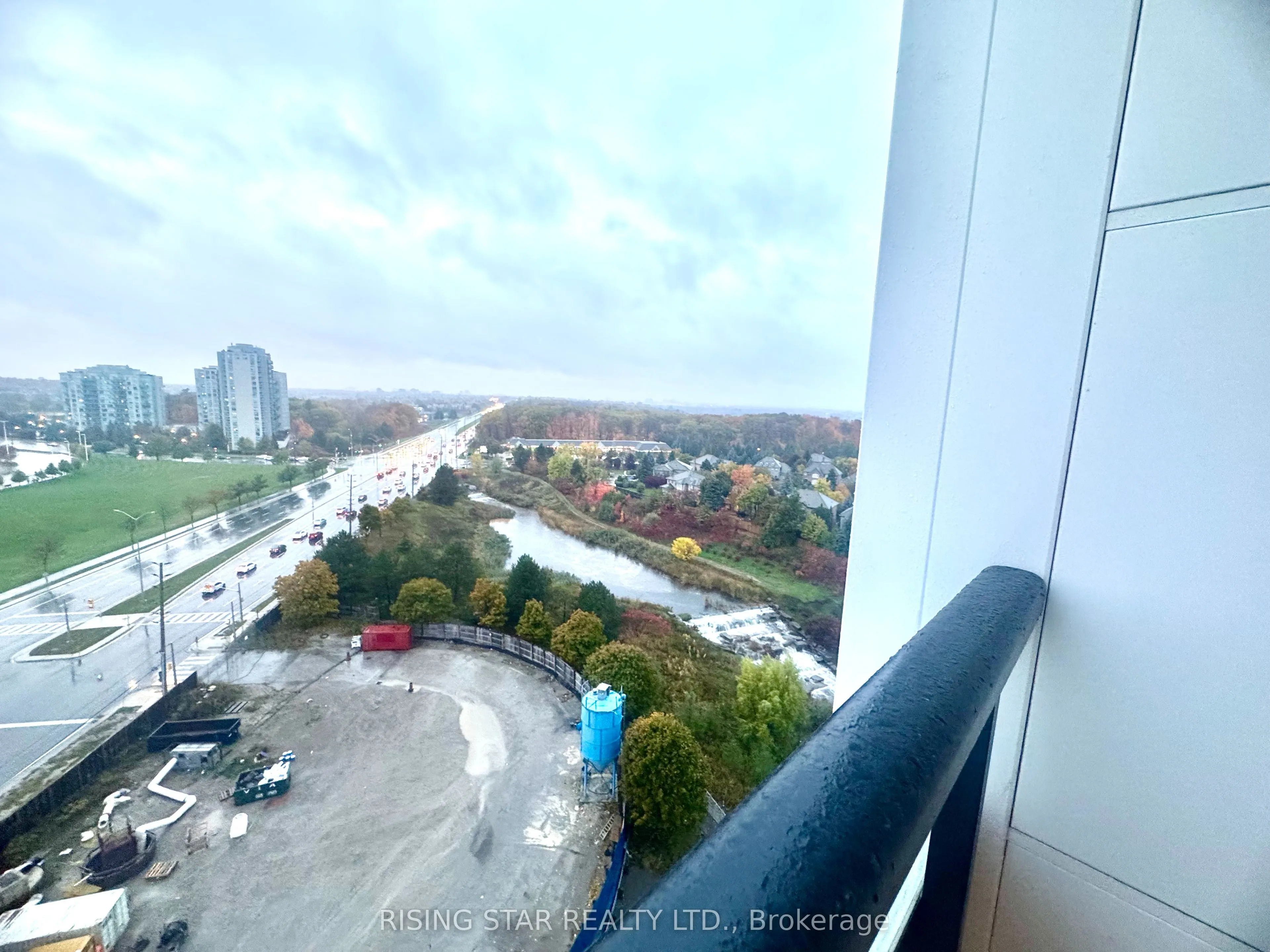 2495 Eglinton Ave Avenue W, #1209