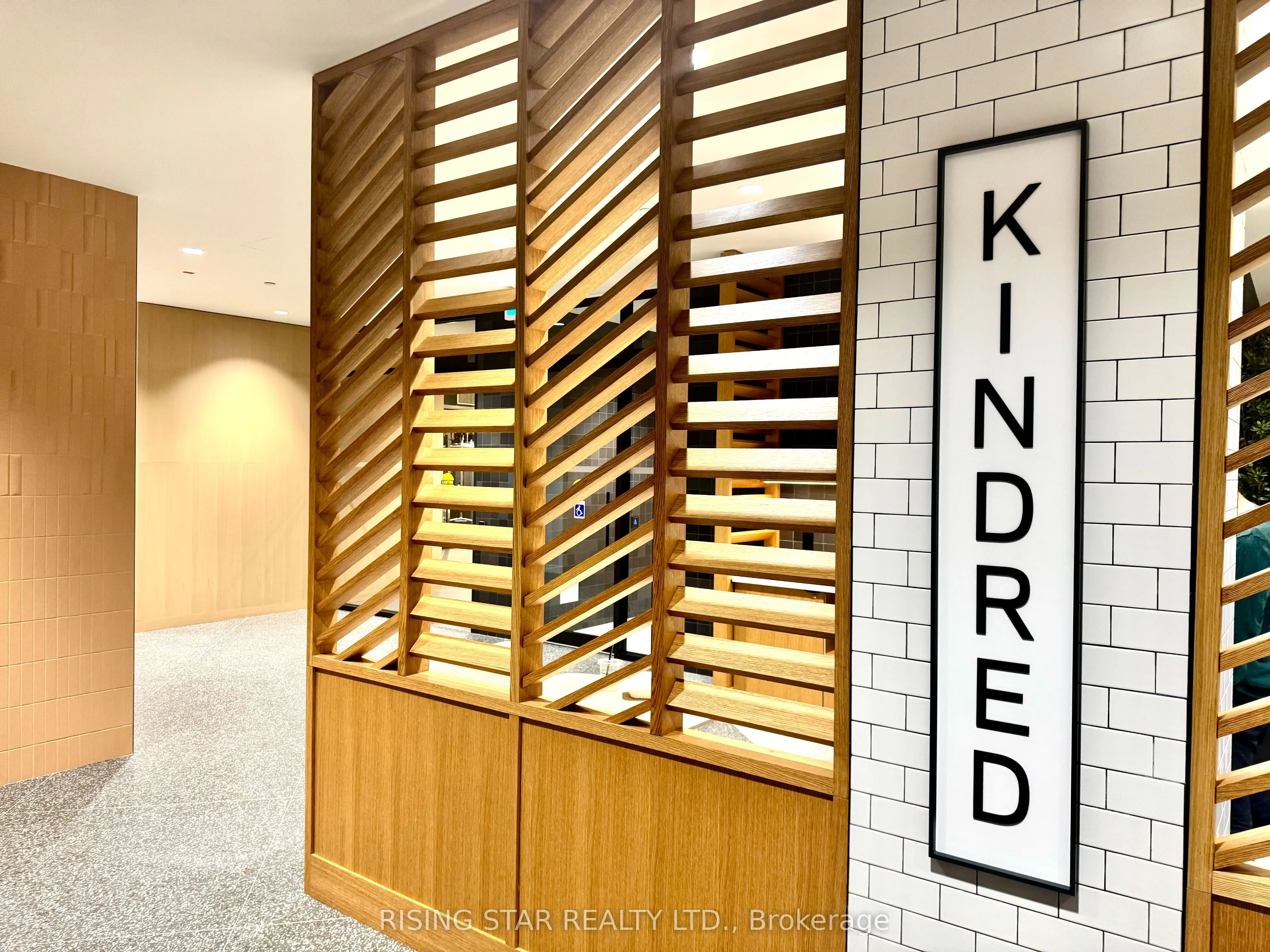 2495 Eglinton Ave Avenue W, #1209