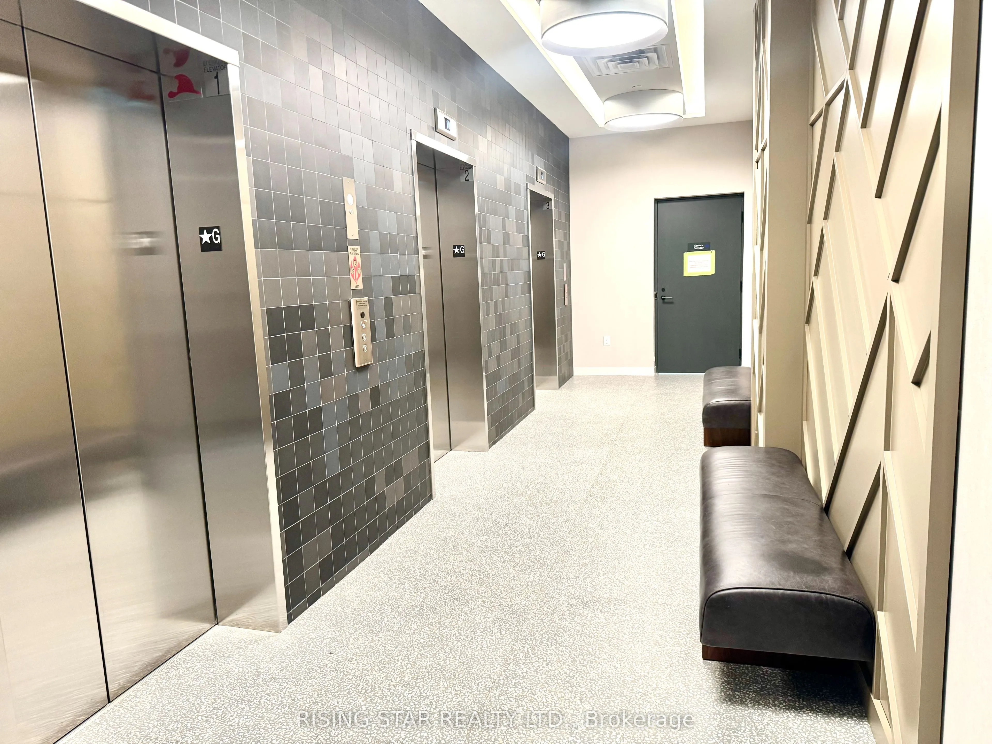 2495 Eglinton Ave Avenue W, #1209