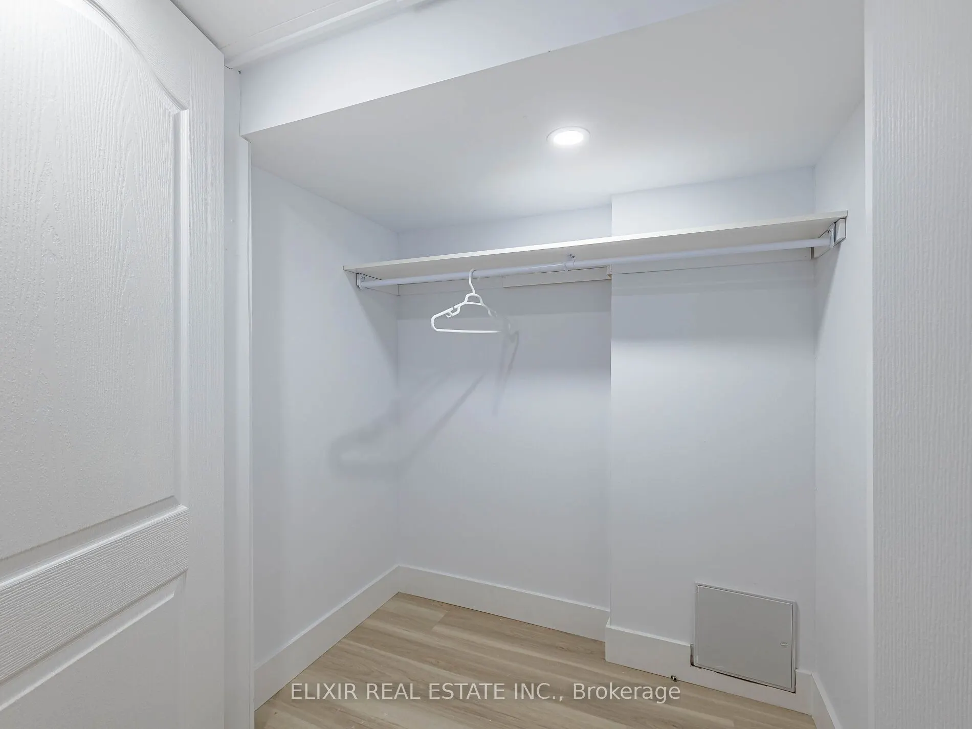 20 Penn Drive, #BSMT