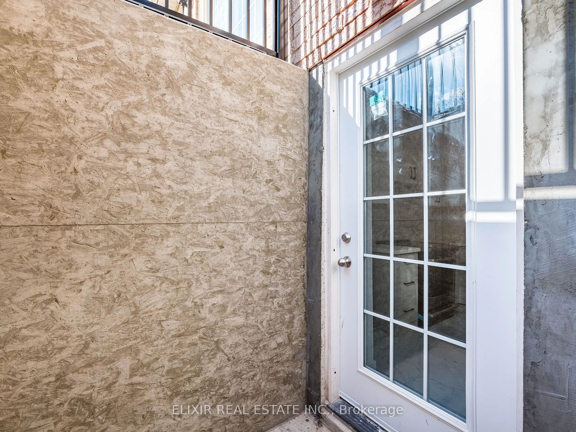 20 Penn Drive, #BSMT