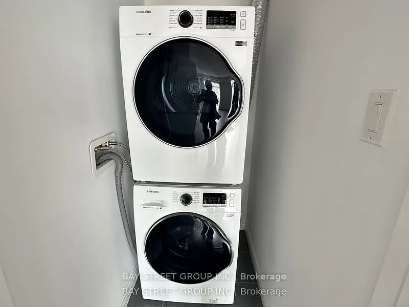 2333 Sawgrass Drive, #305