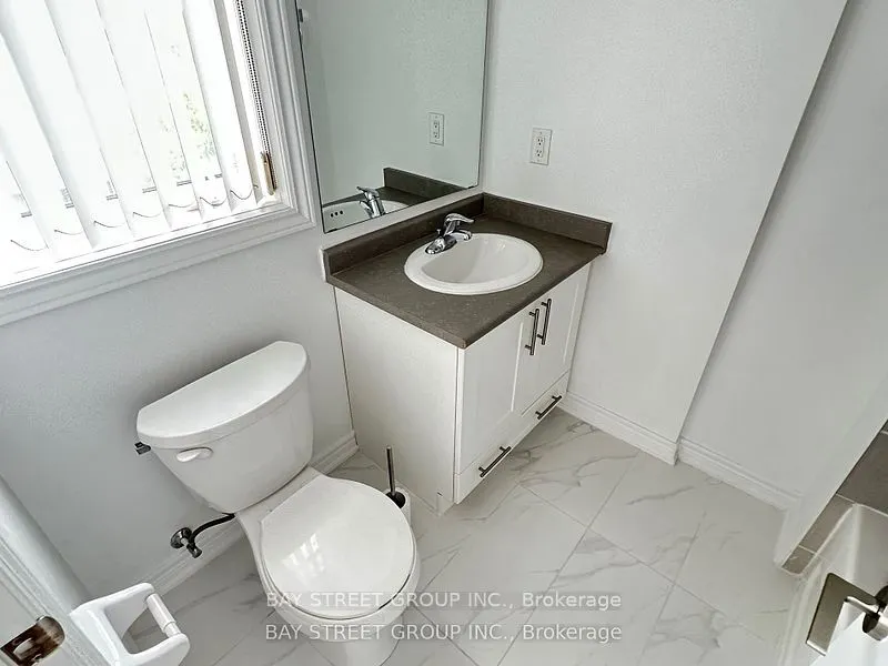 2333 Sawgrass Drive, #305