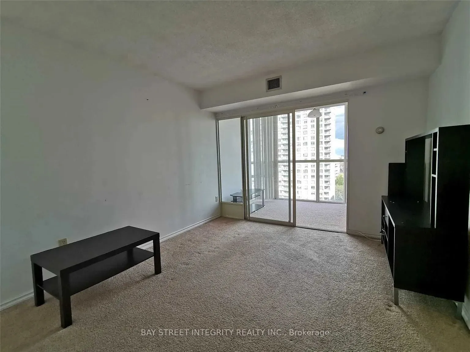 265 Enfield Place, #1011