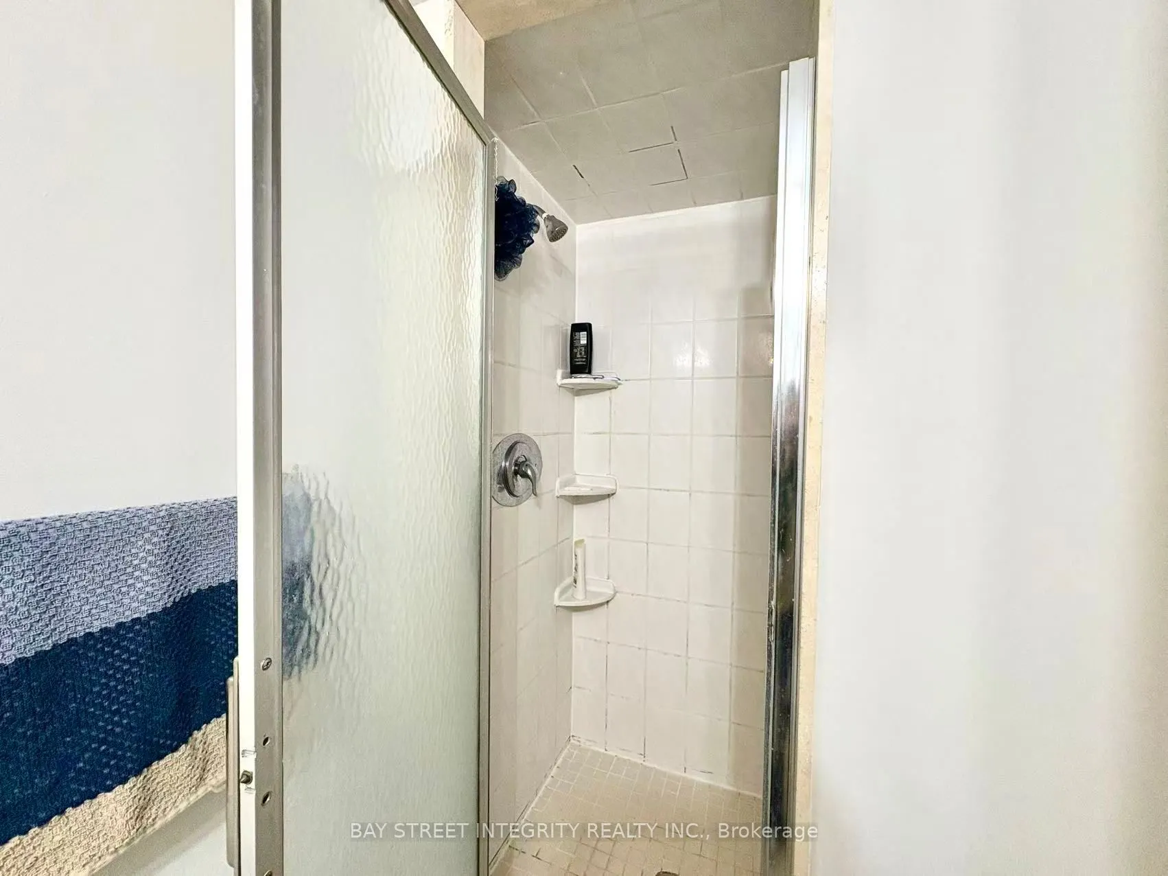 265 Enfield Place, #1011