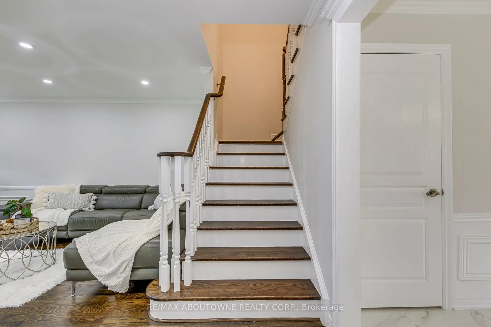 3100 Robert Brown Boulevard