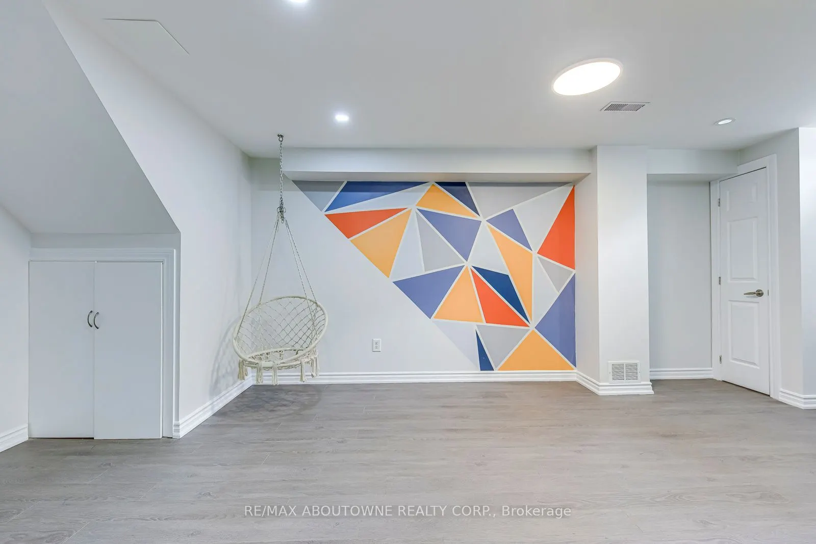 3100 Robert Brown Boulevard