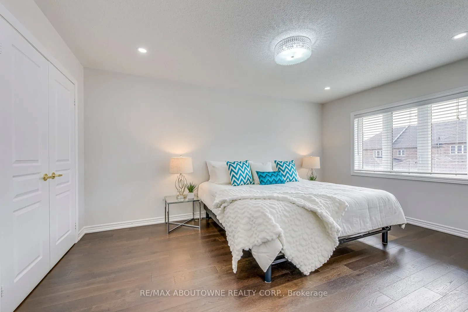 3100 Robert Brown Boulevard