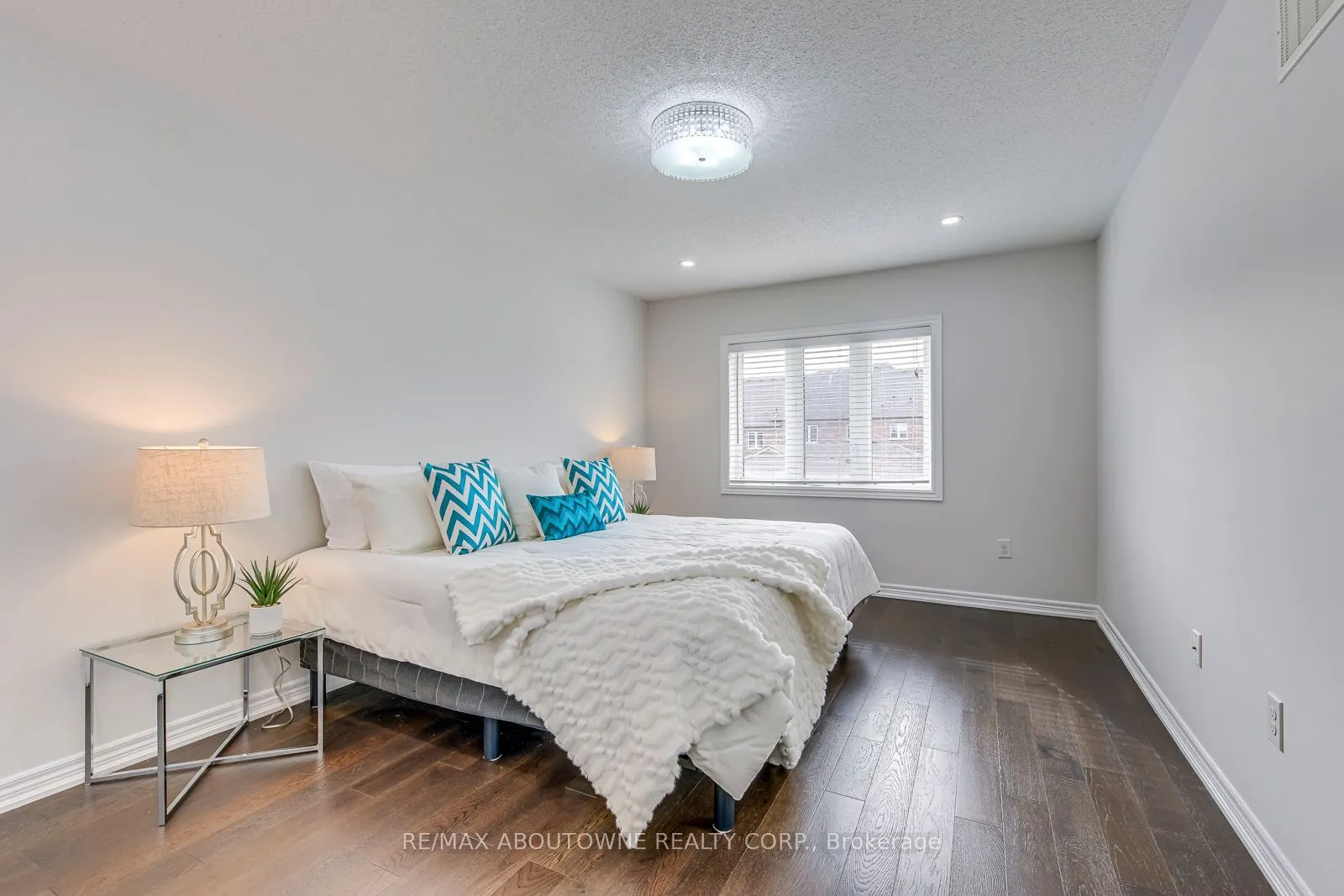 3100 Robert Brown Boulevard