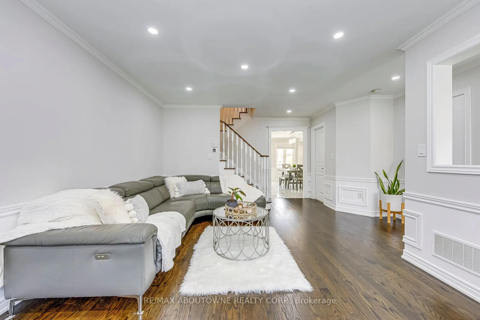 3100 Robert Brown Boulevard