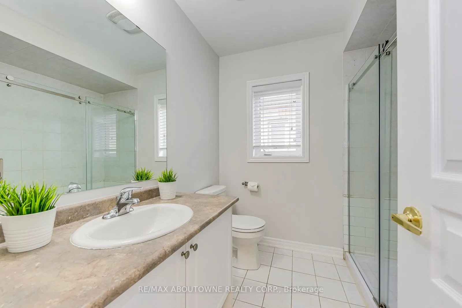 3100 Robert Brown Boulevard