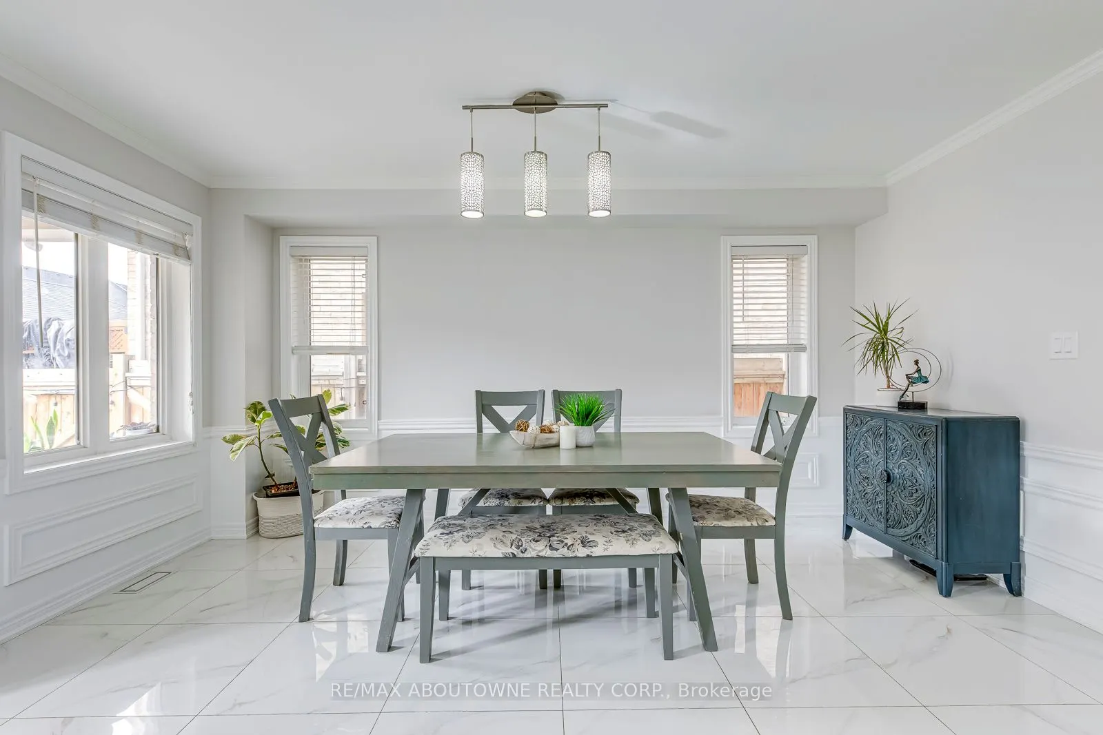 3100 Robert Brown Boulevard