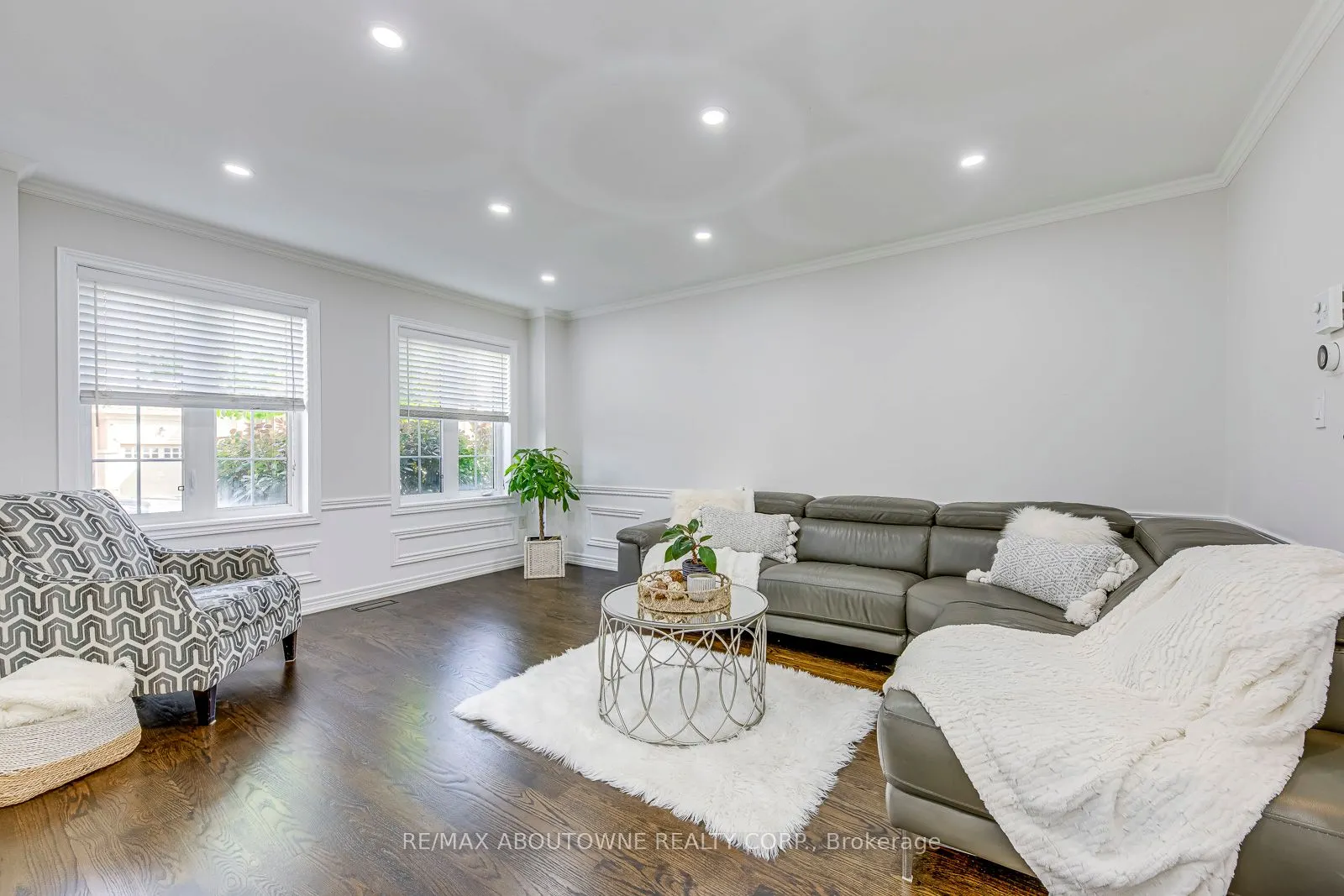 3100 Robert Brown Boulevard