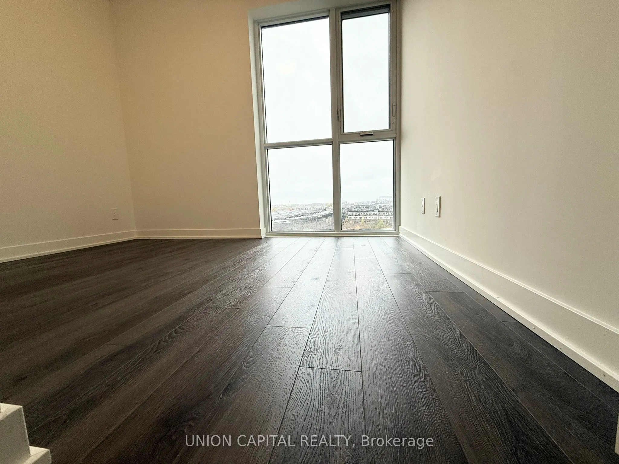 3071 Trafalgar Road, #704