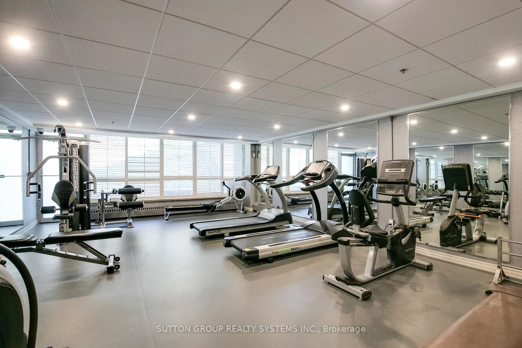 65 Southport Street, #904