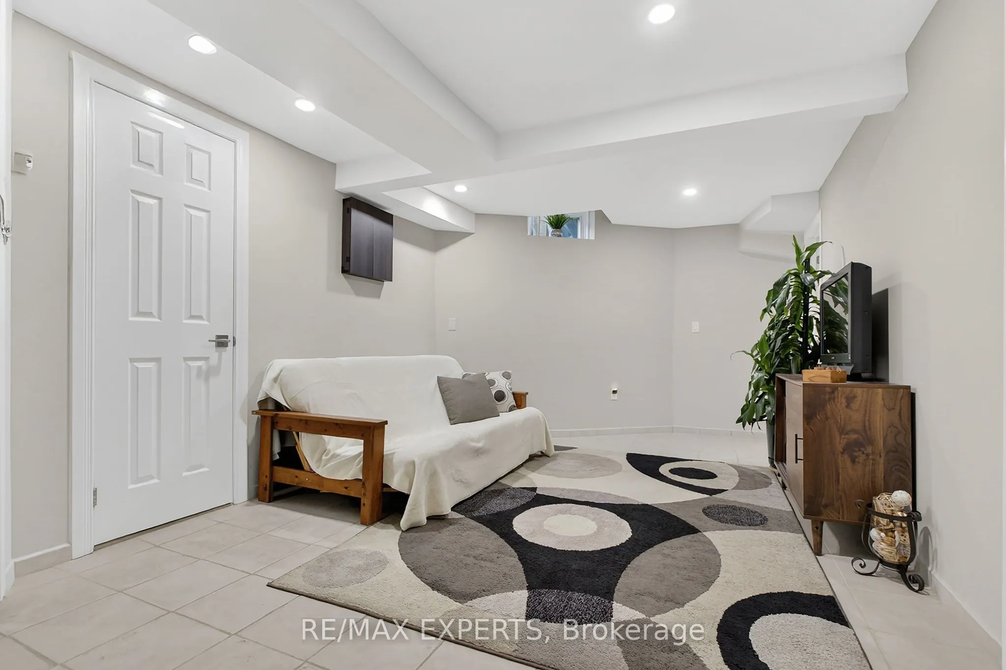 1382 Hazel Mccleary Drive