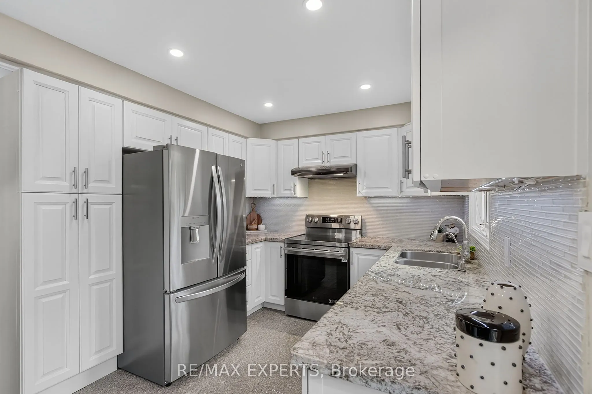 1382 Hazel Mccleary Drive