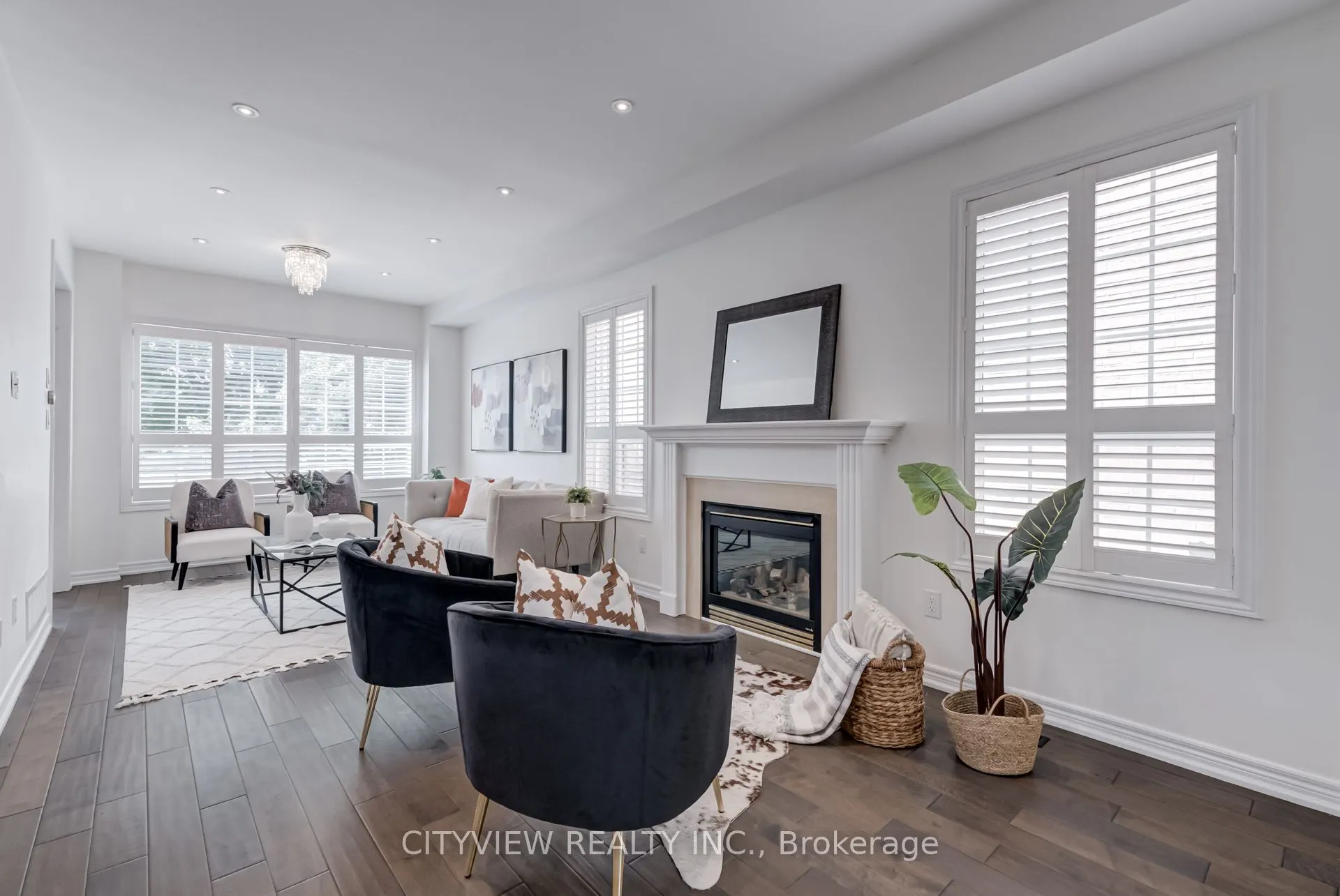 5842 Terrapark Trail