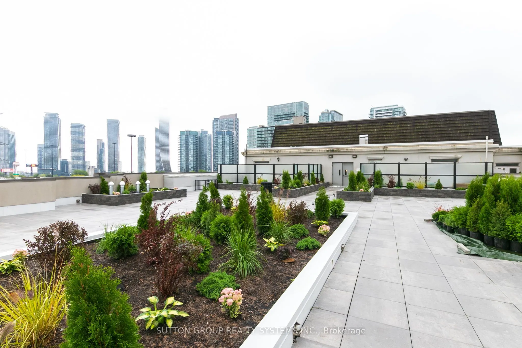 245 Dalesford Road, #303