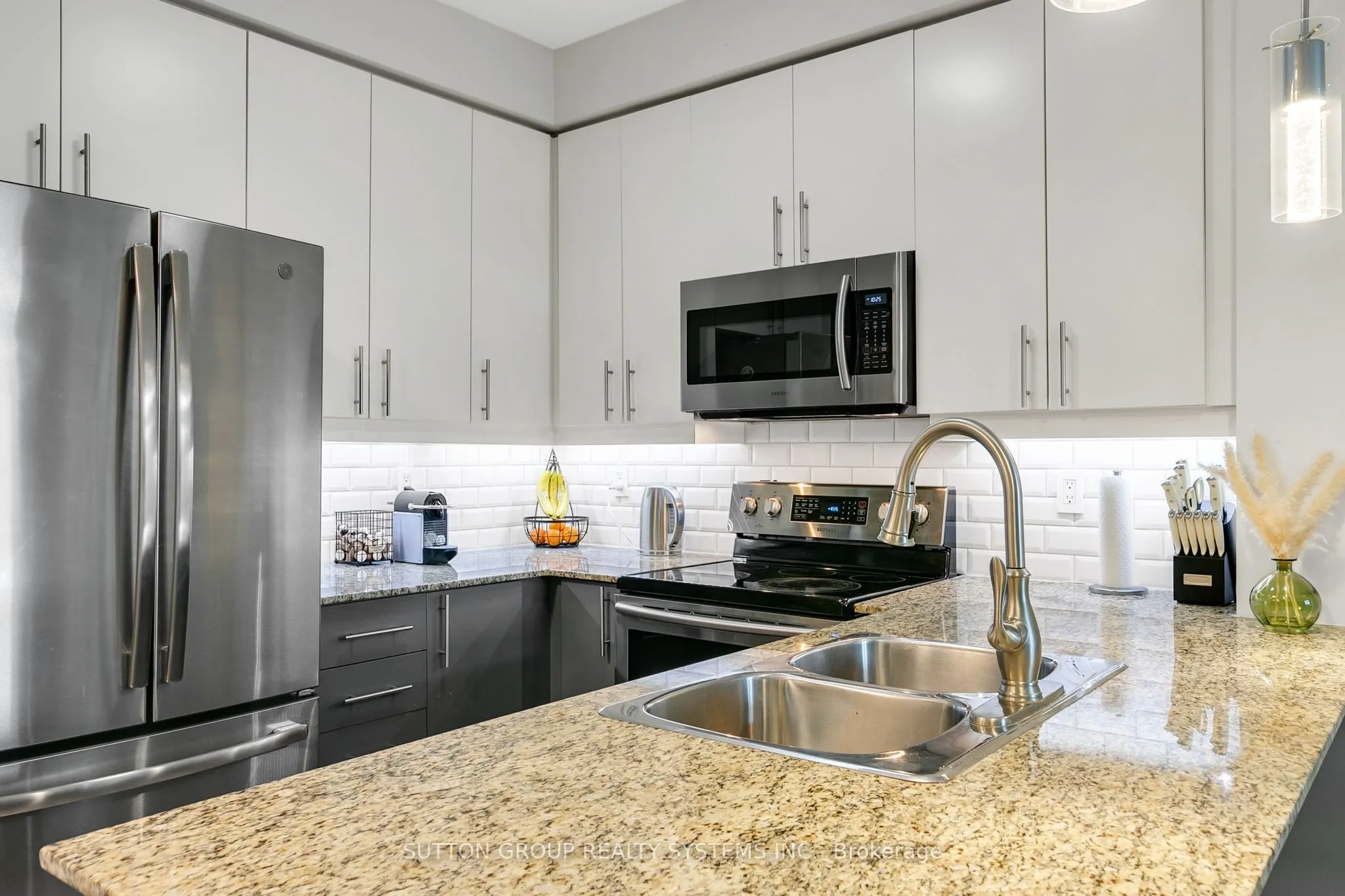 245 Dalesford Road, #303