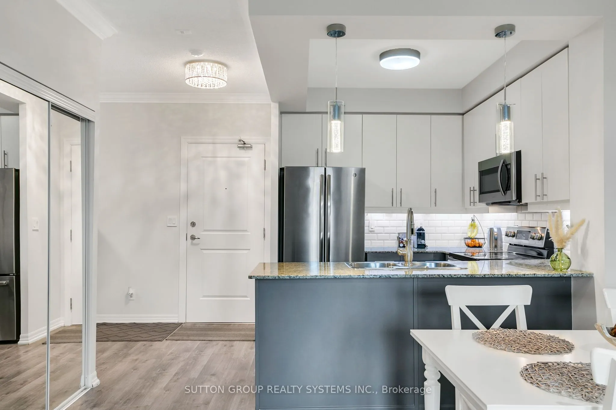 245 Dalesford Road, #303