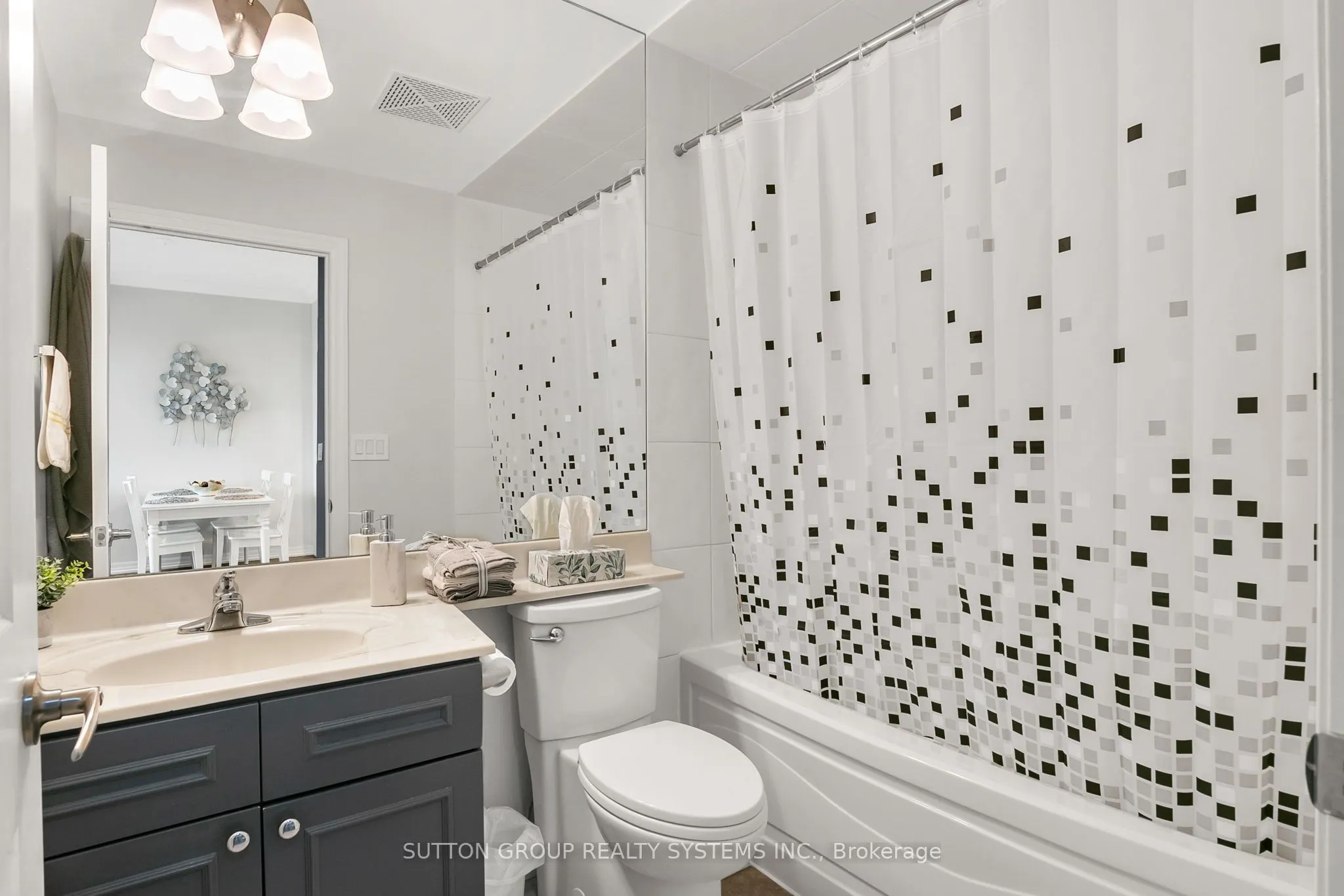 245 Dalesford Road, #303