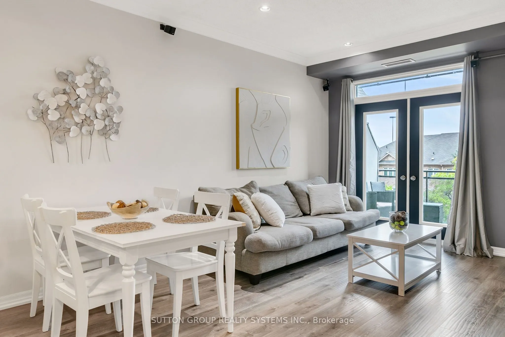 245 Dalesford Road, #303