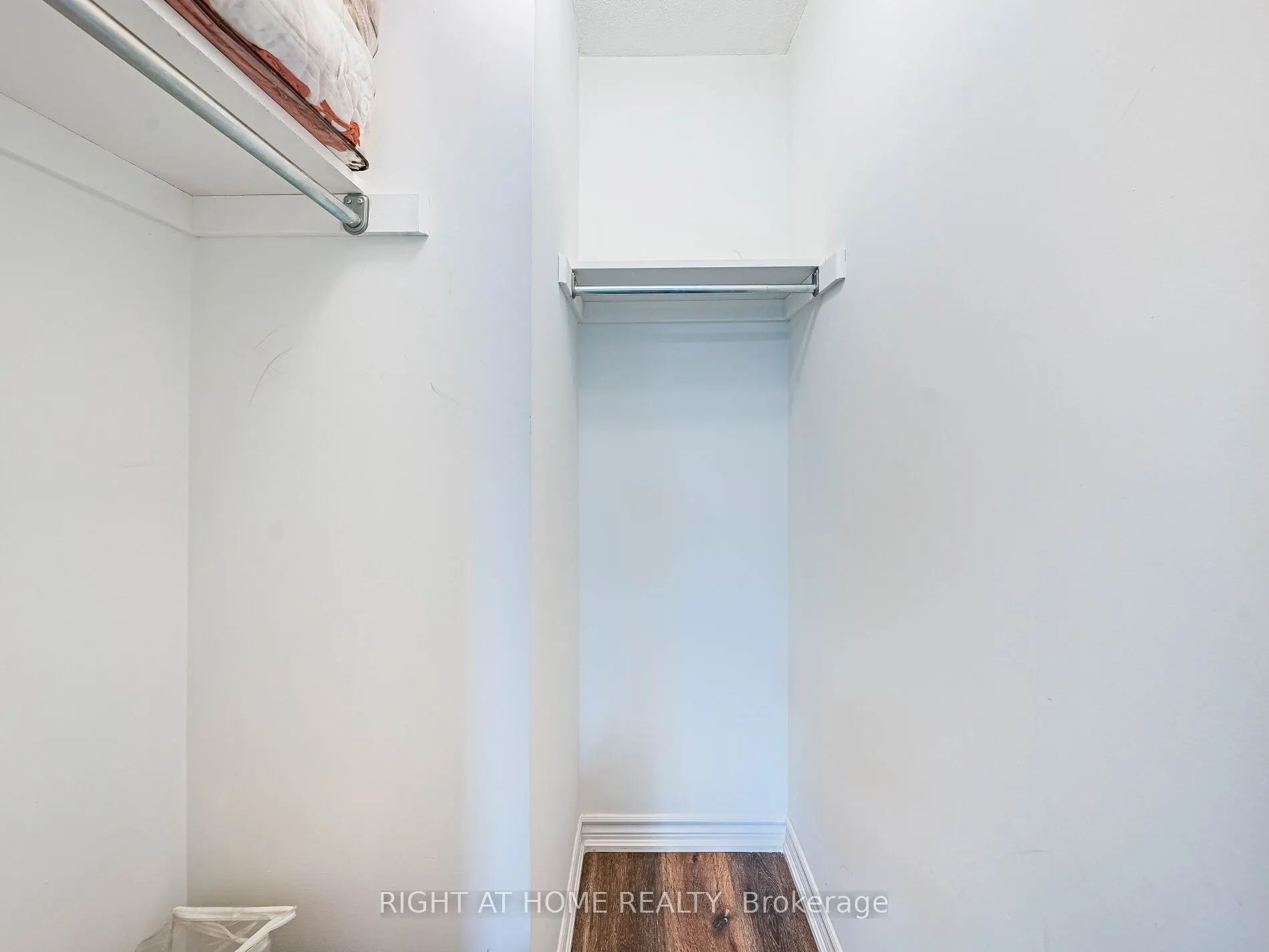 1156 PRESTONWOOD Crescent