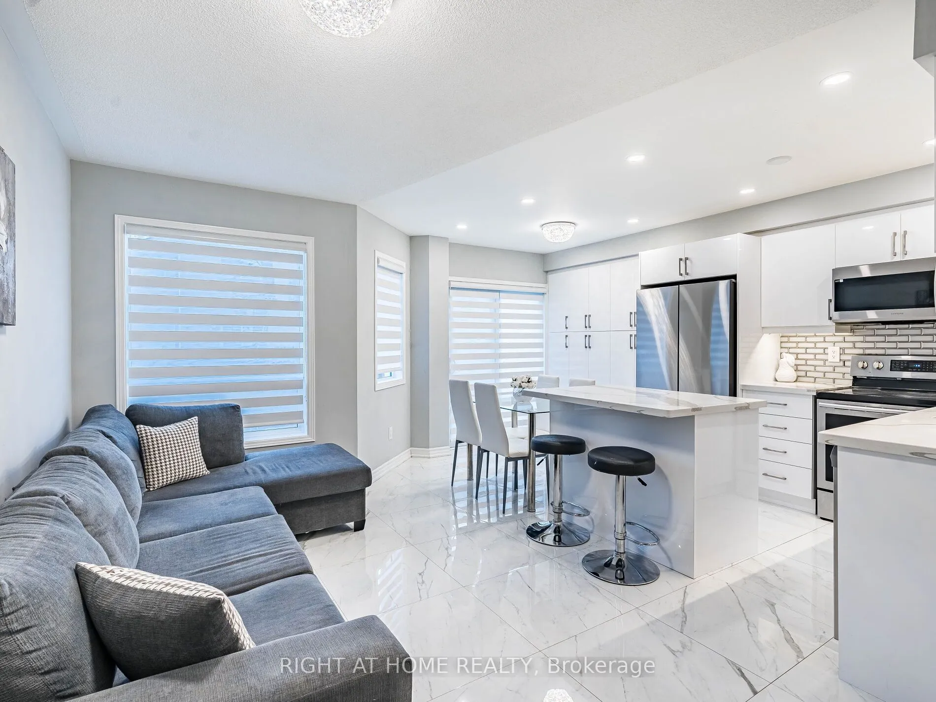 1156 PRESTONWOOD Crescent