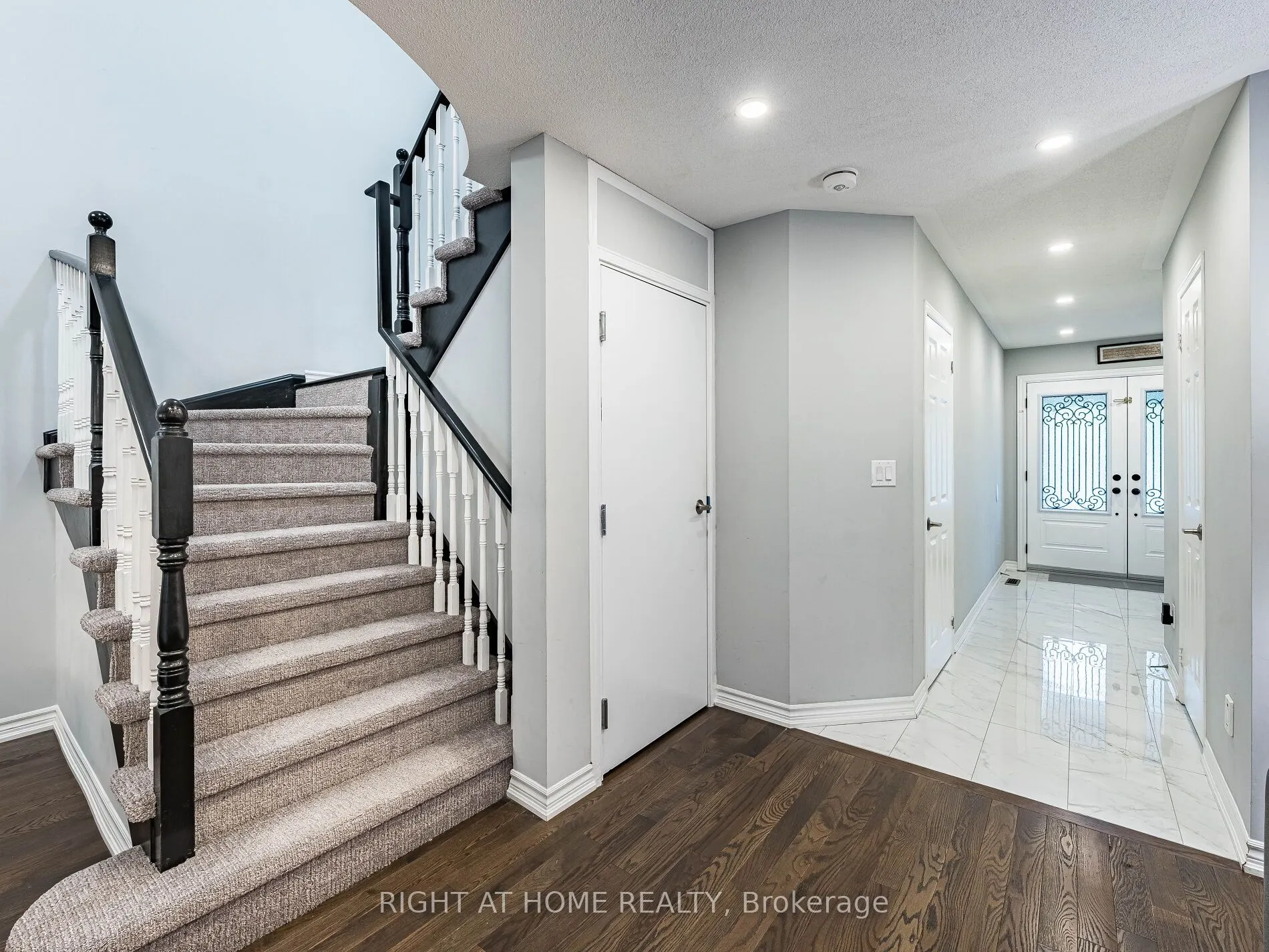 1156 PRESTONWOOD Crescent