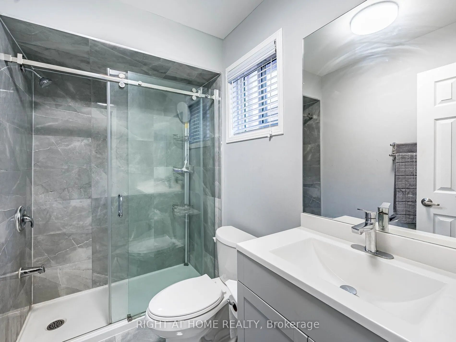 1156 PRESTONWOOD Crescent