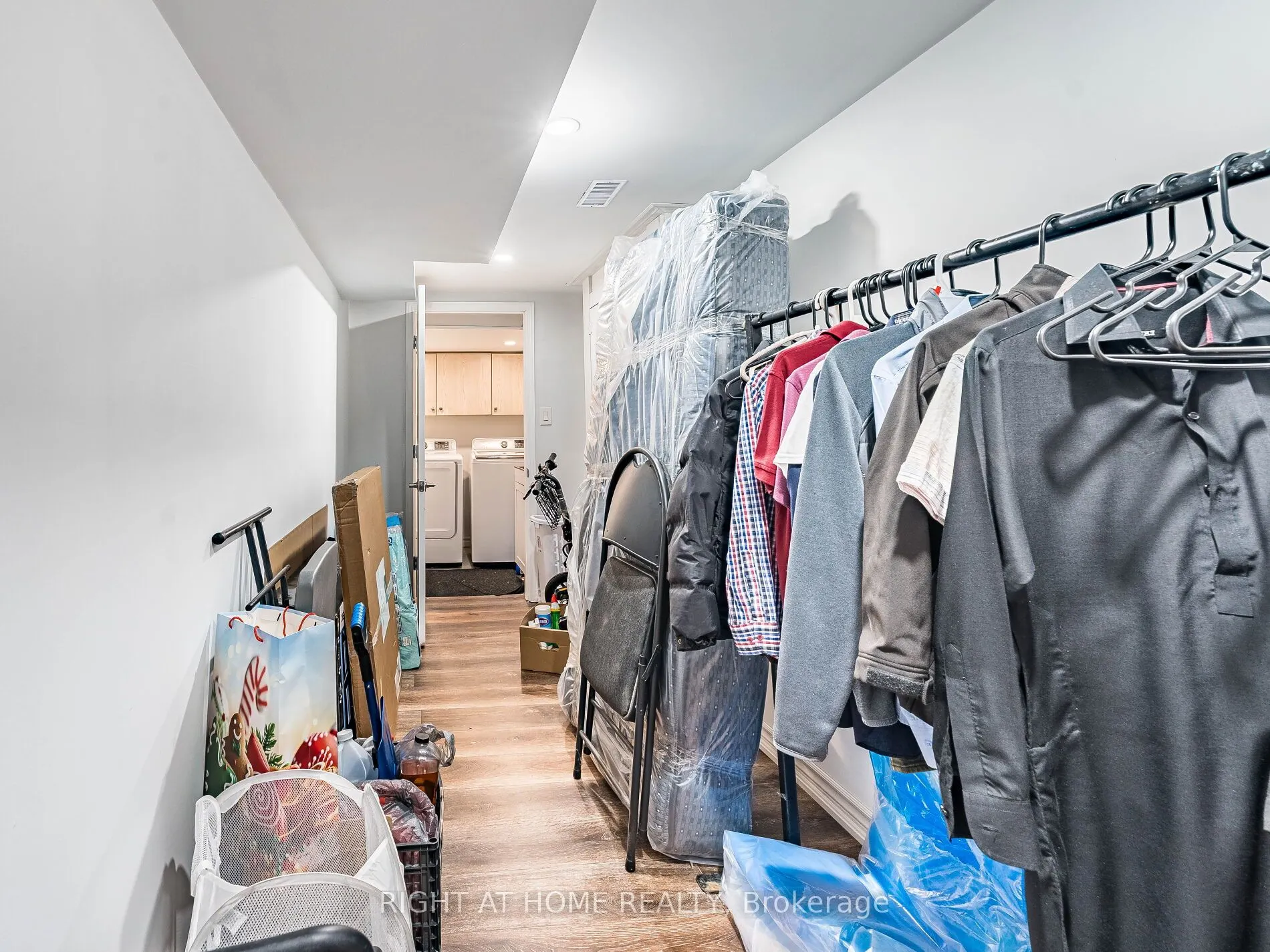 1156 PRESTONWOOD Crescent