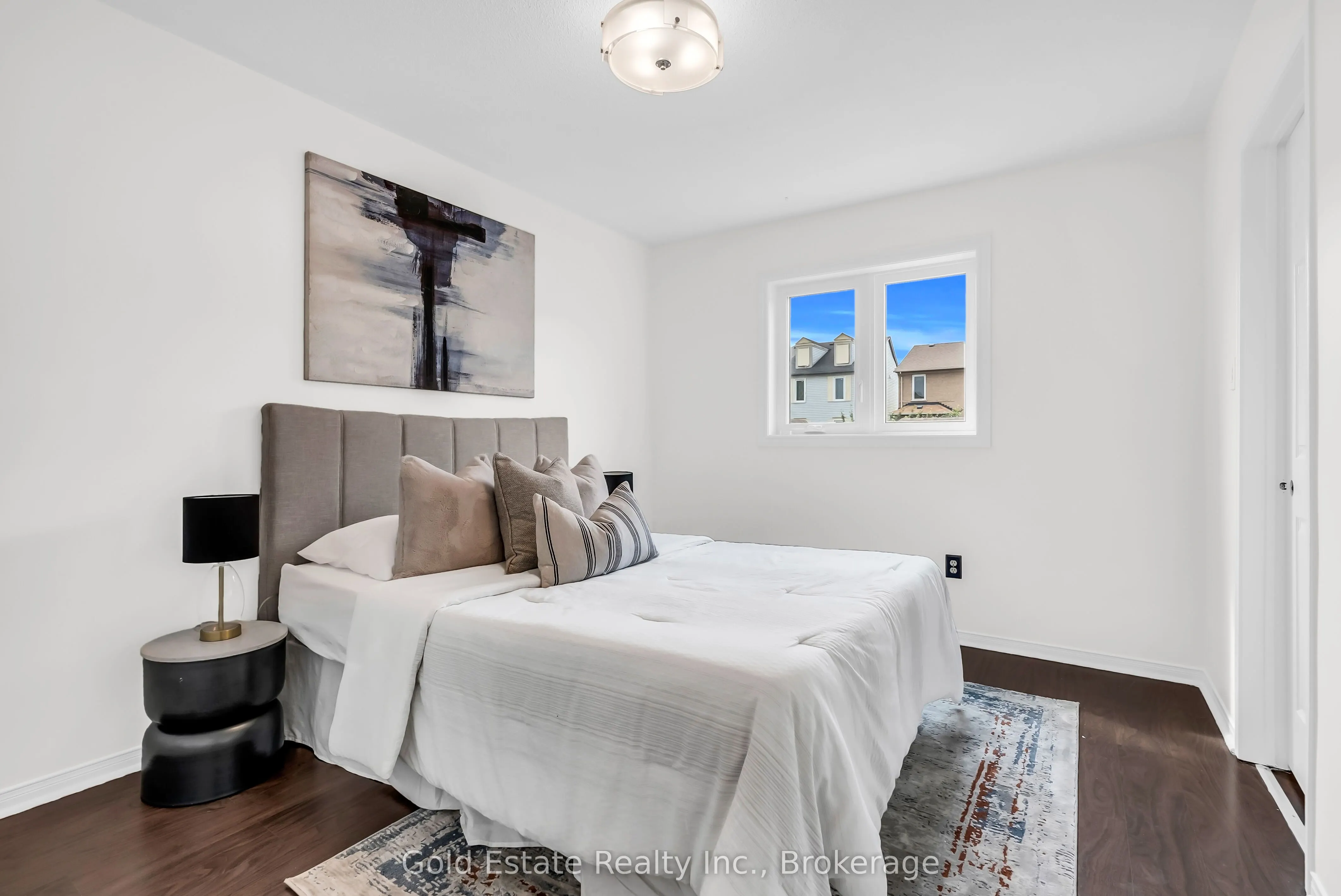 2259 Meadowland Drive N