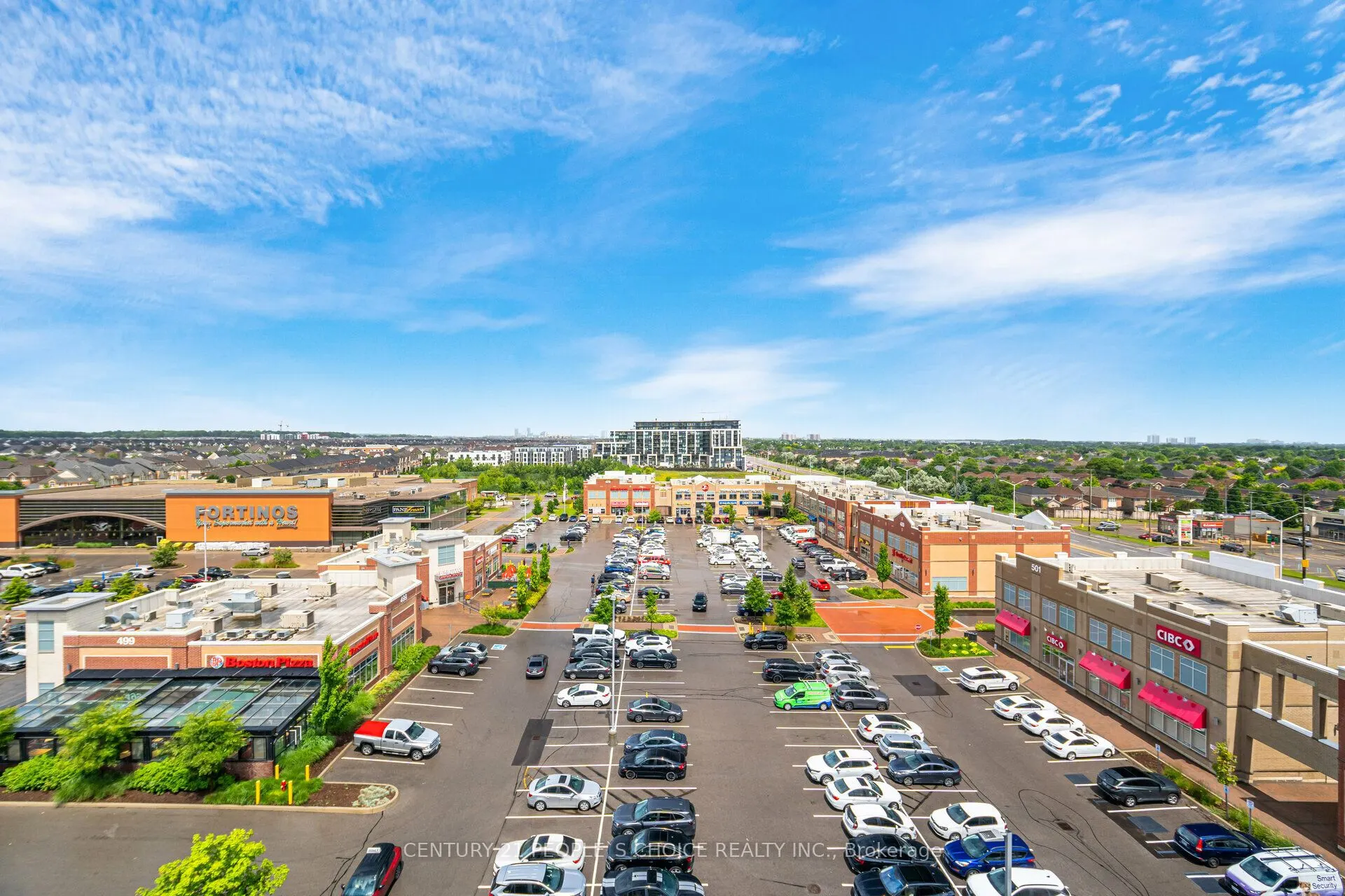 509 Dundas Street W, #711