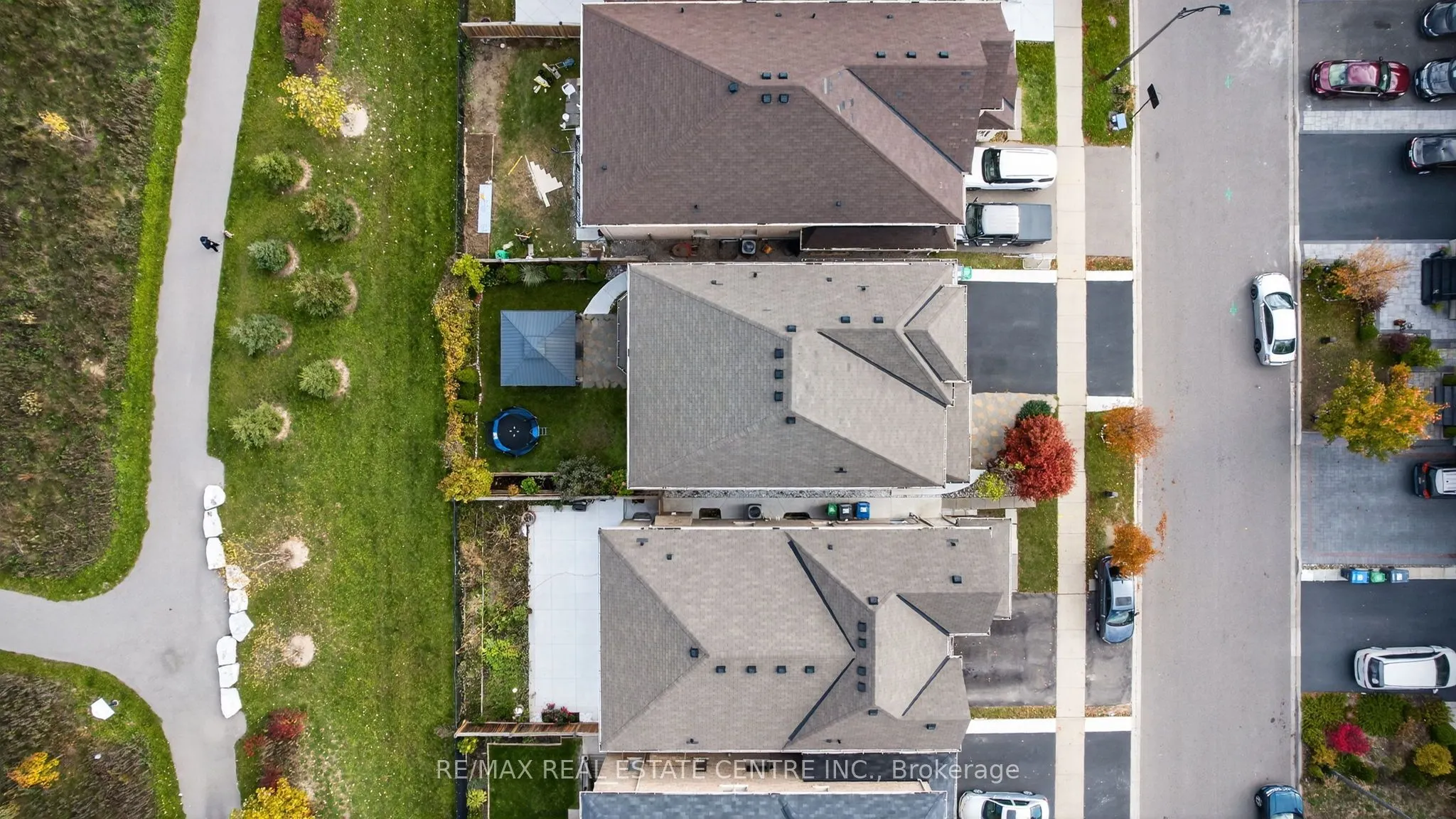 11 Fieldstone Lane Avenue