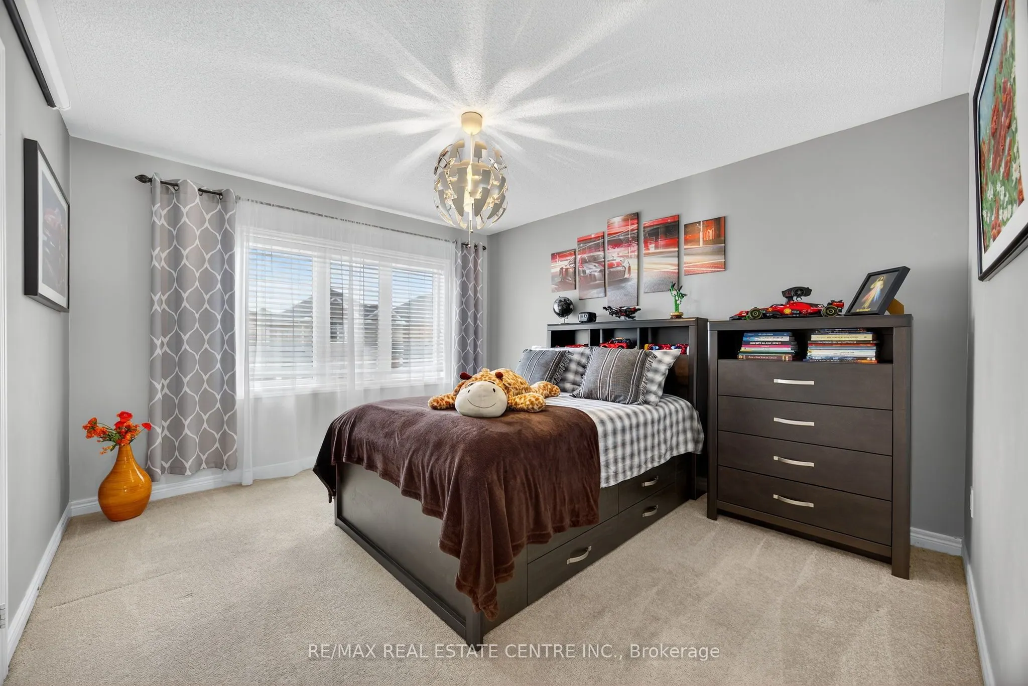 11 Fieldstone Lane Avenue