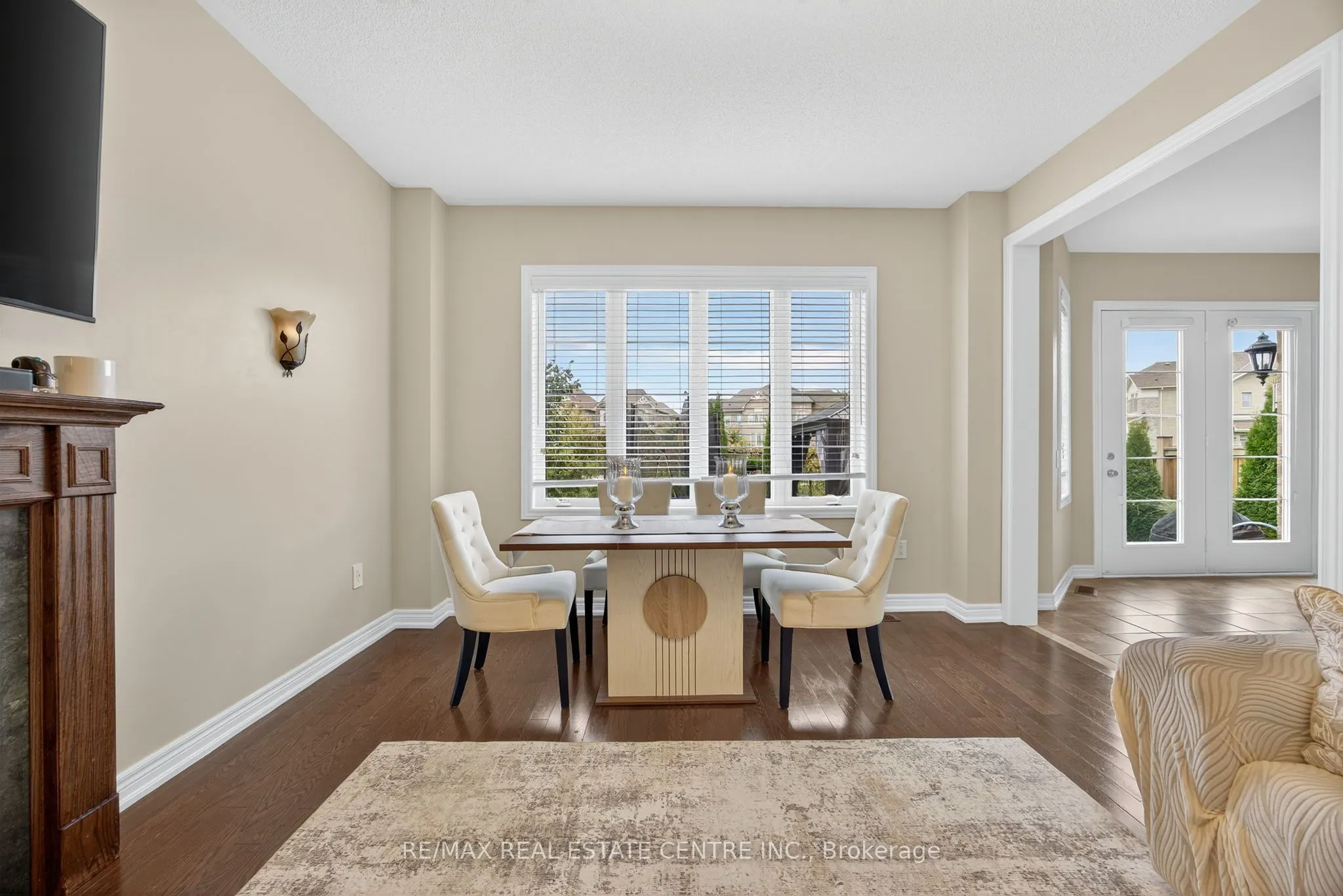 11 Fieldstone Lane Avenue