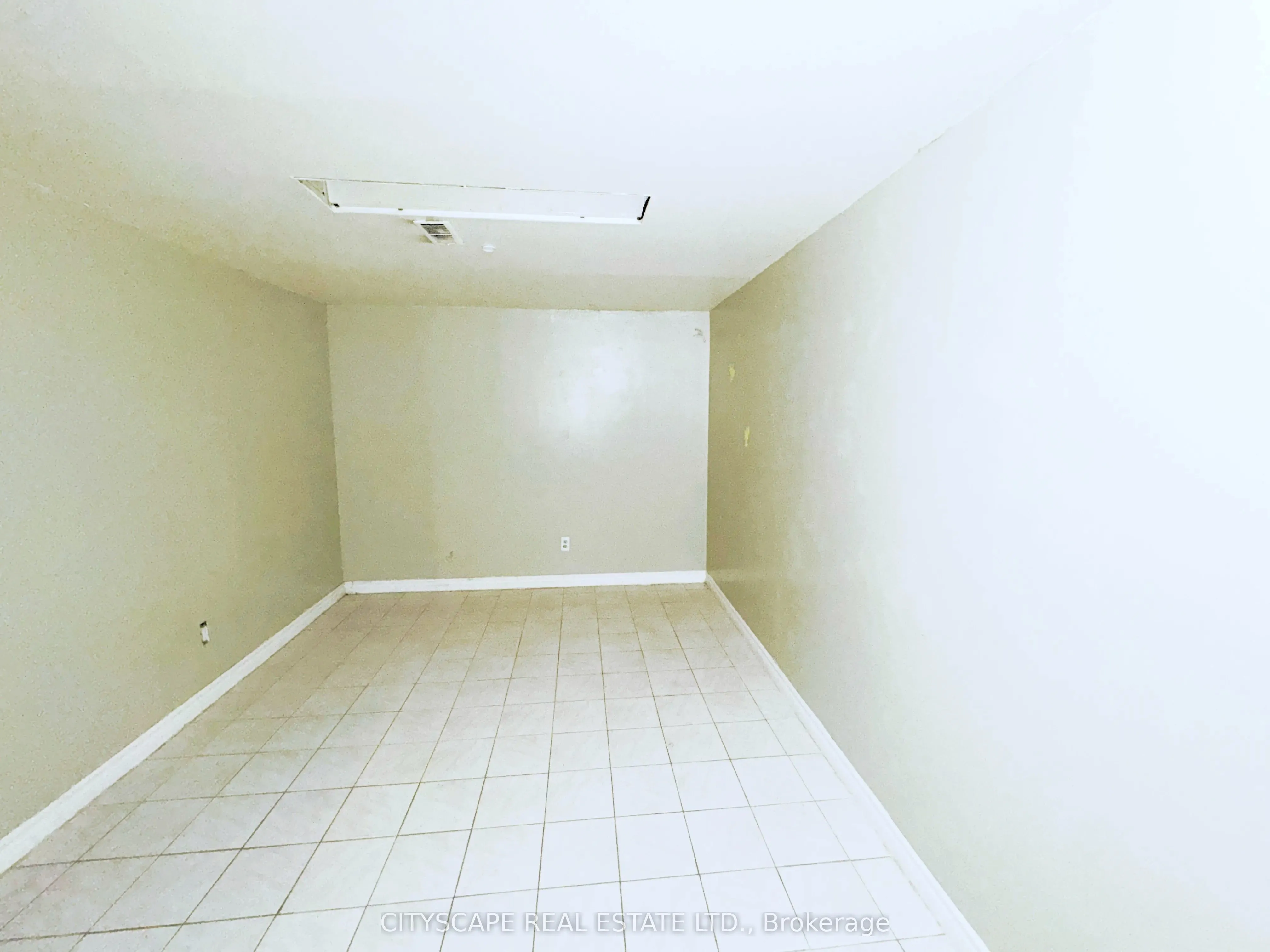 3708 Woodruff Crescent