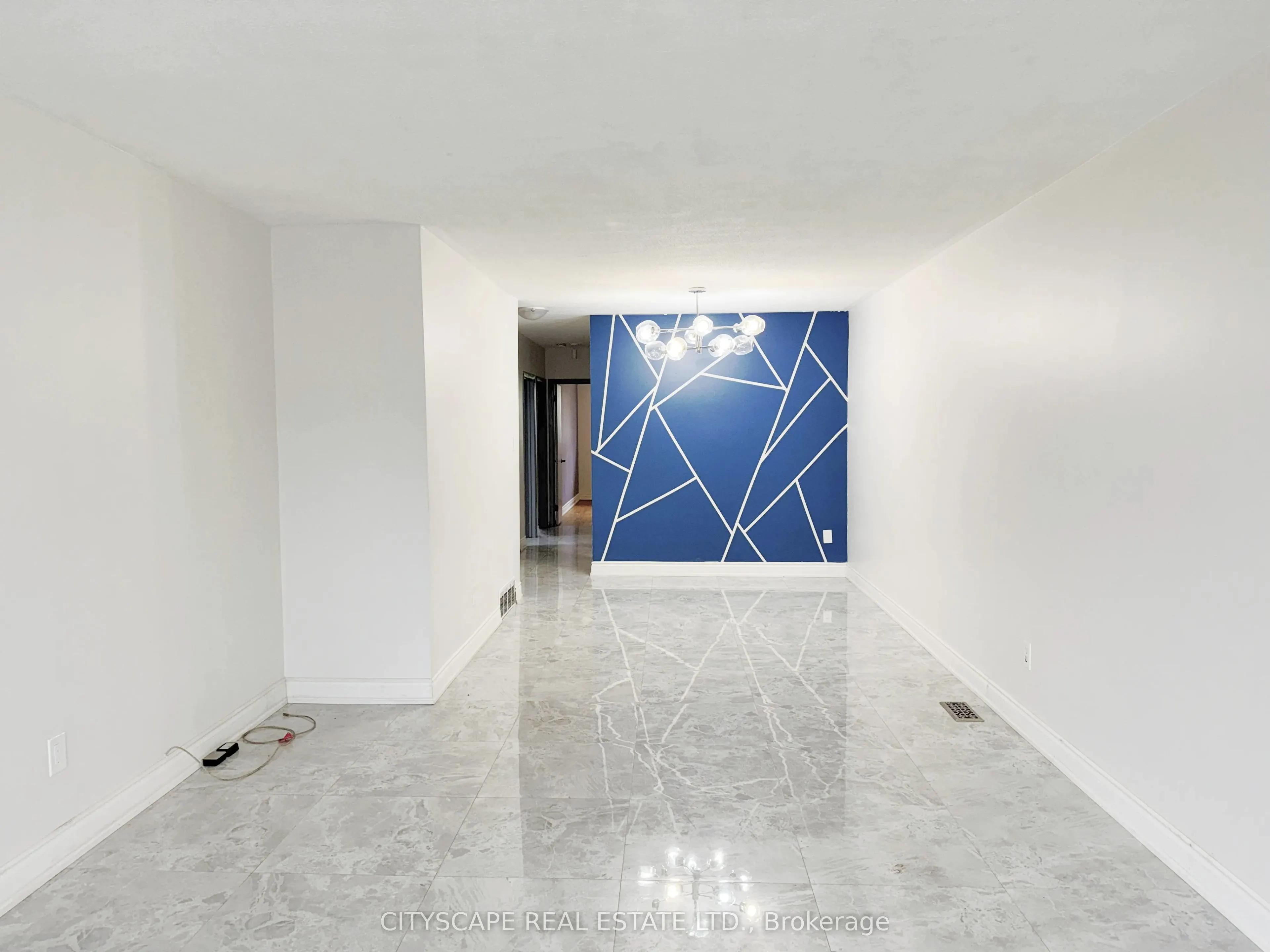 3708 Woodruff Crescent