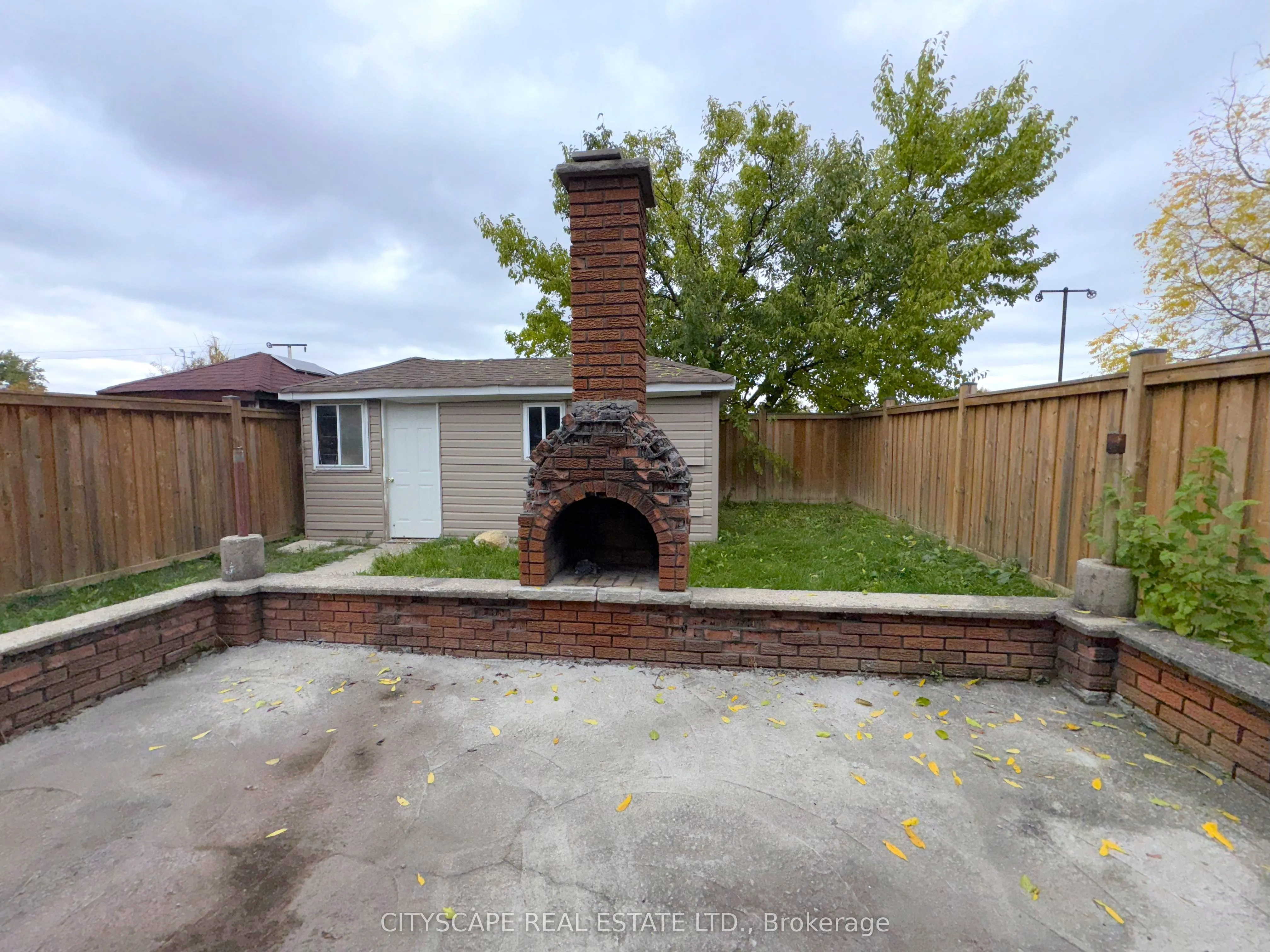 3708 Woodruff Crescent