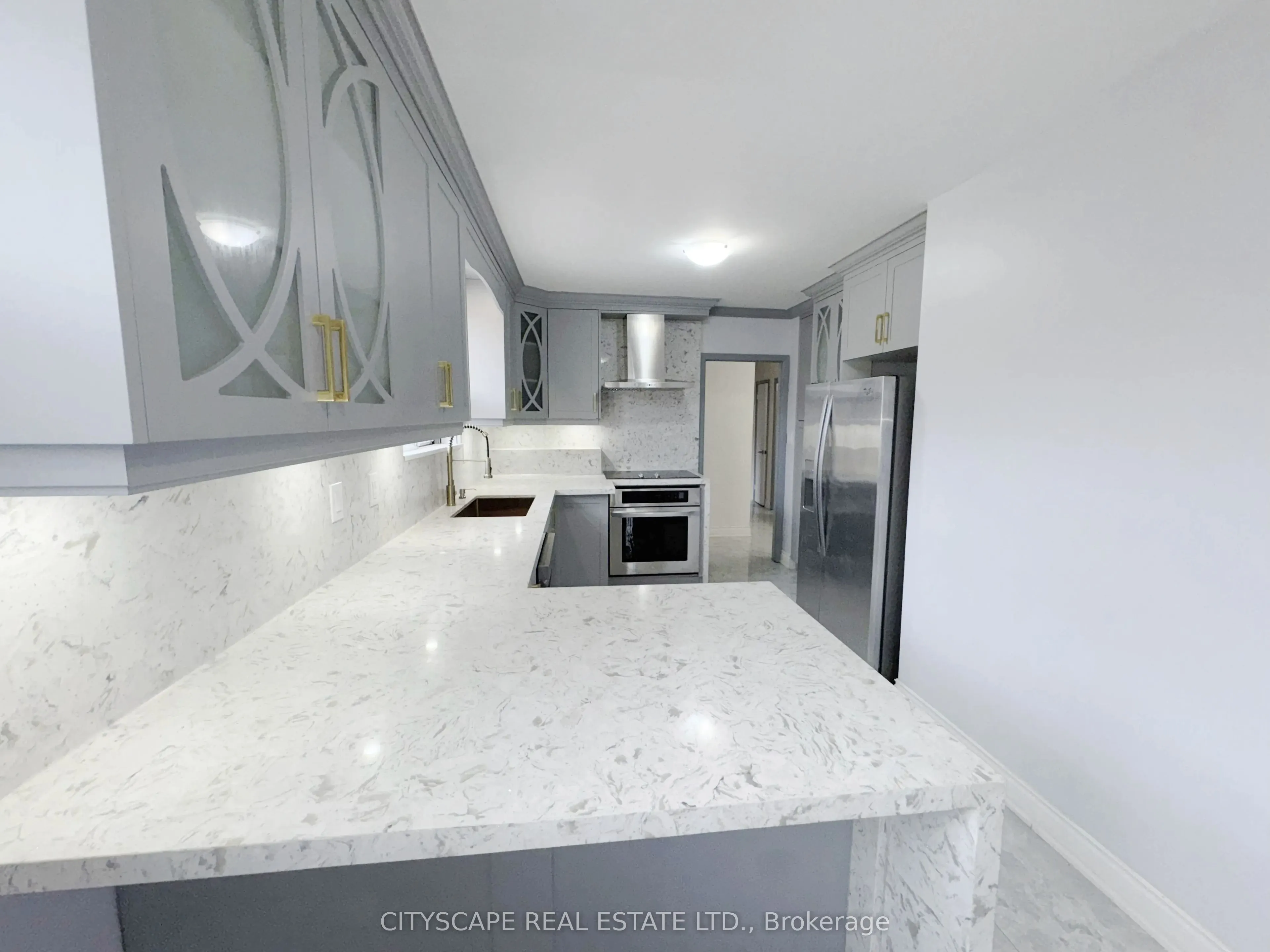 3708 Woodruff Crescent