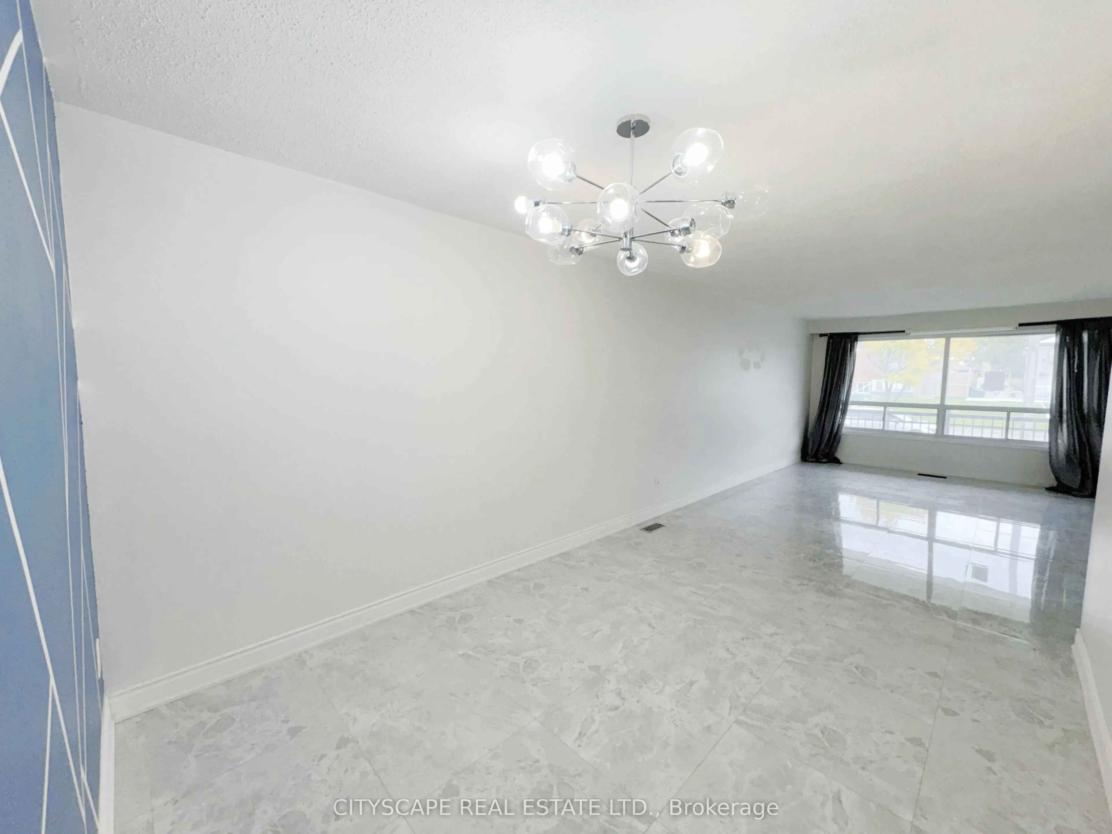 3708 Woodruff Crescent