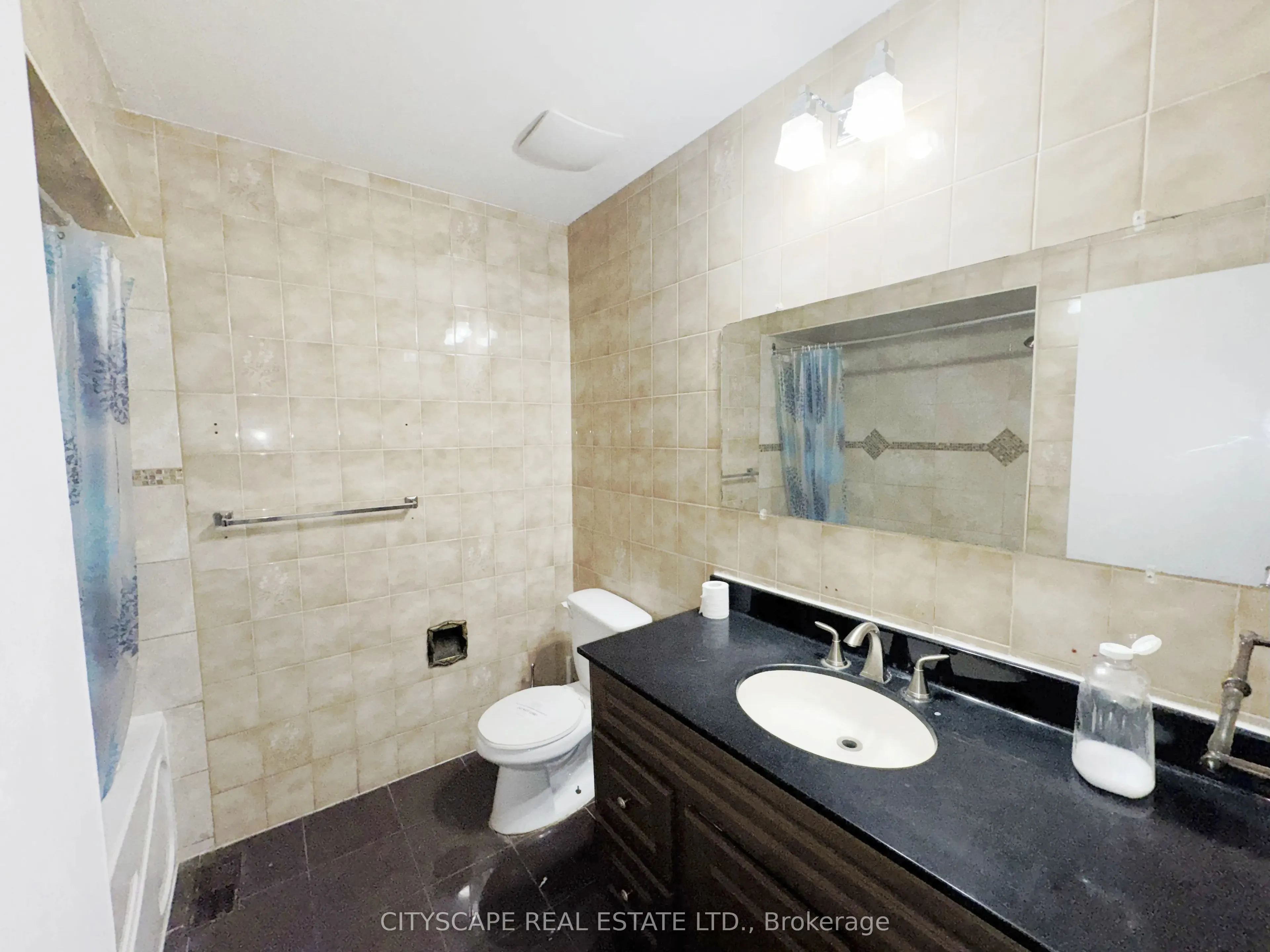 3708 Woodruff Crescent