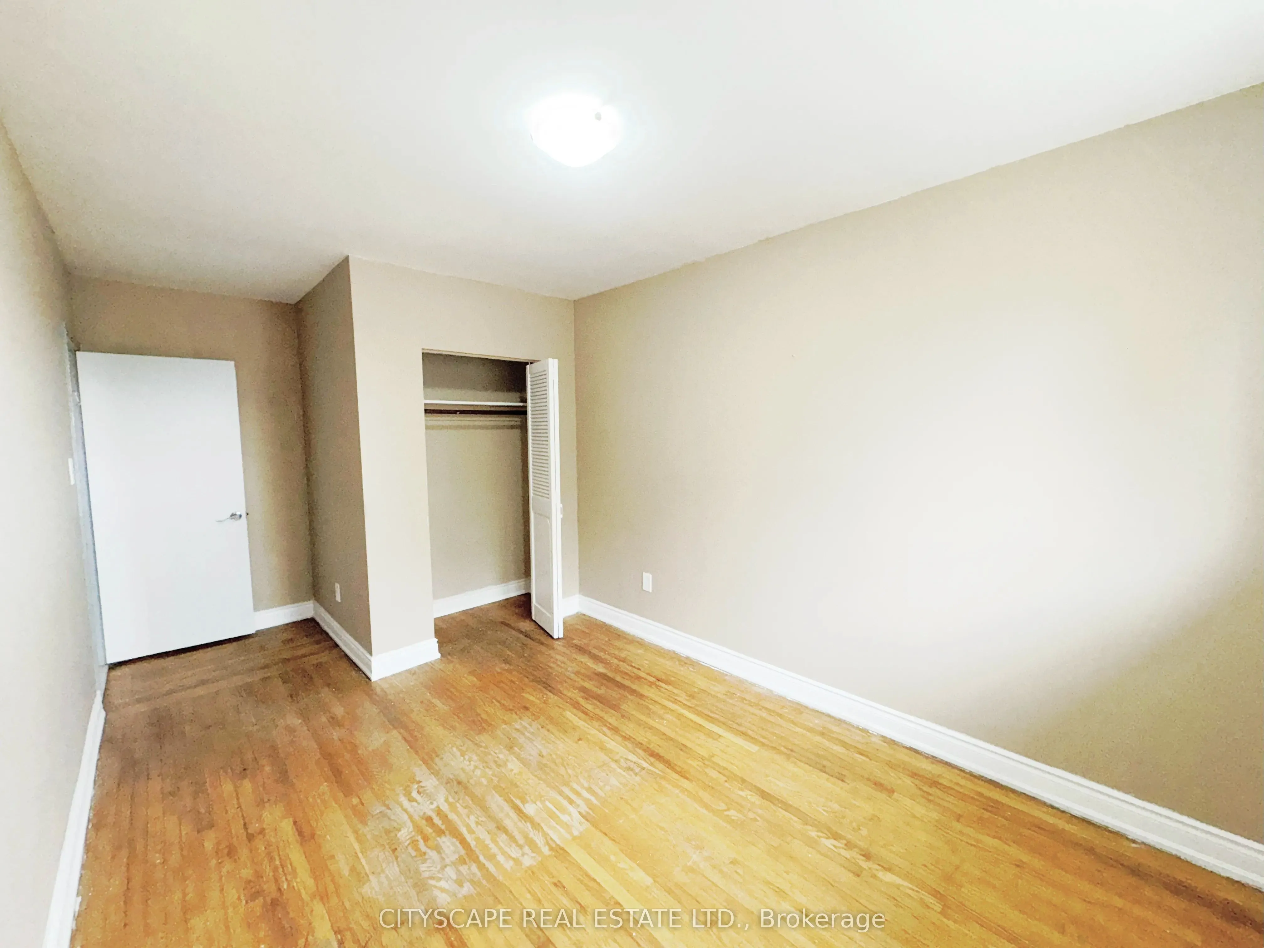 3708 Woodruff Crescent